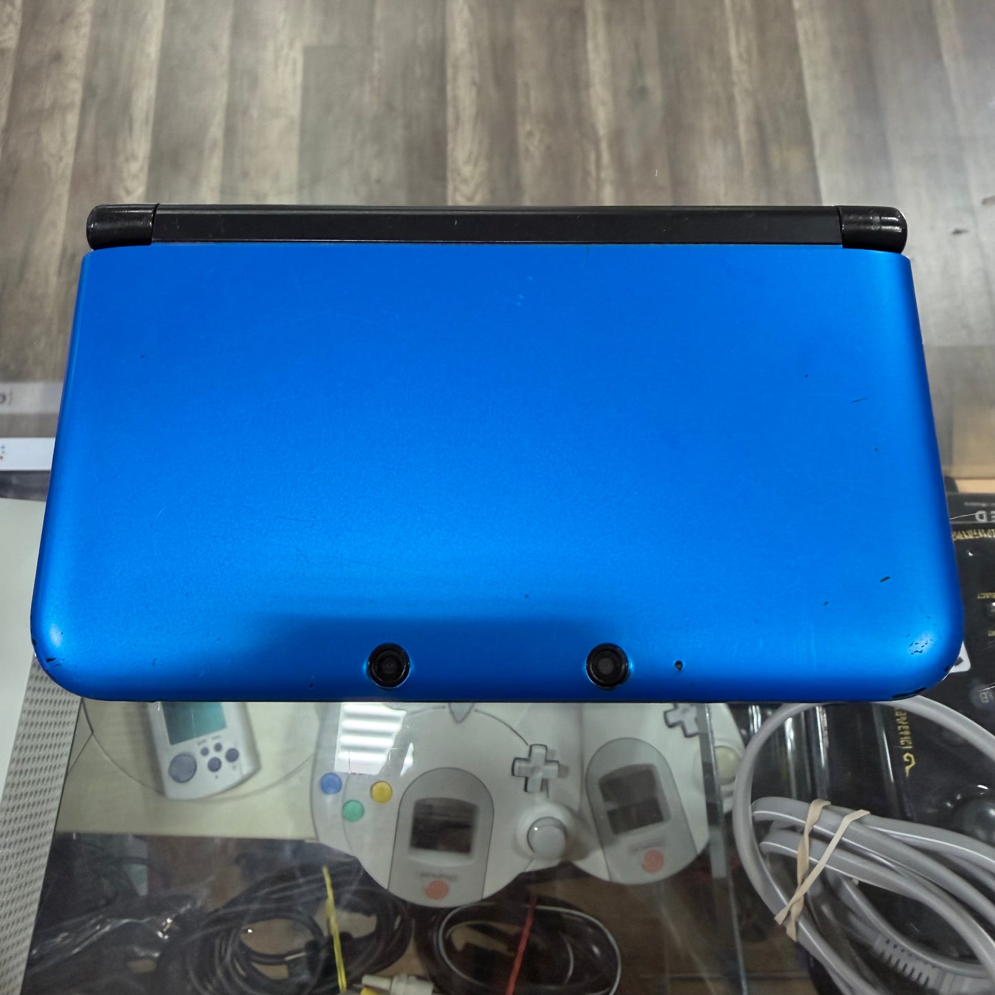 Nintendo 3DS XL Blue and Black with Charger
