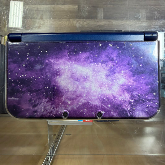 New Nintendo 3DS XL Galaxy Nintendo 3DS (Charger included) (pre installed games)