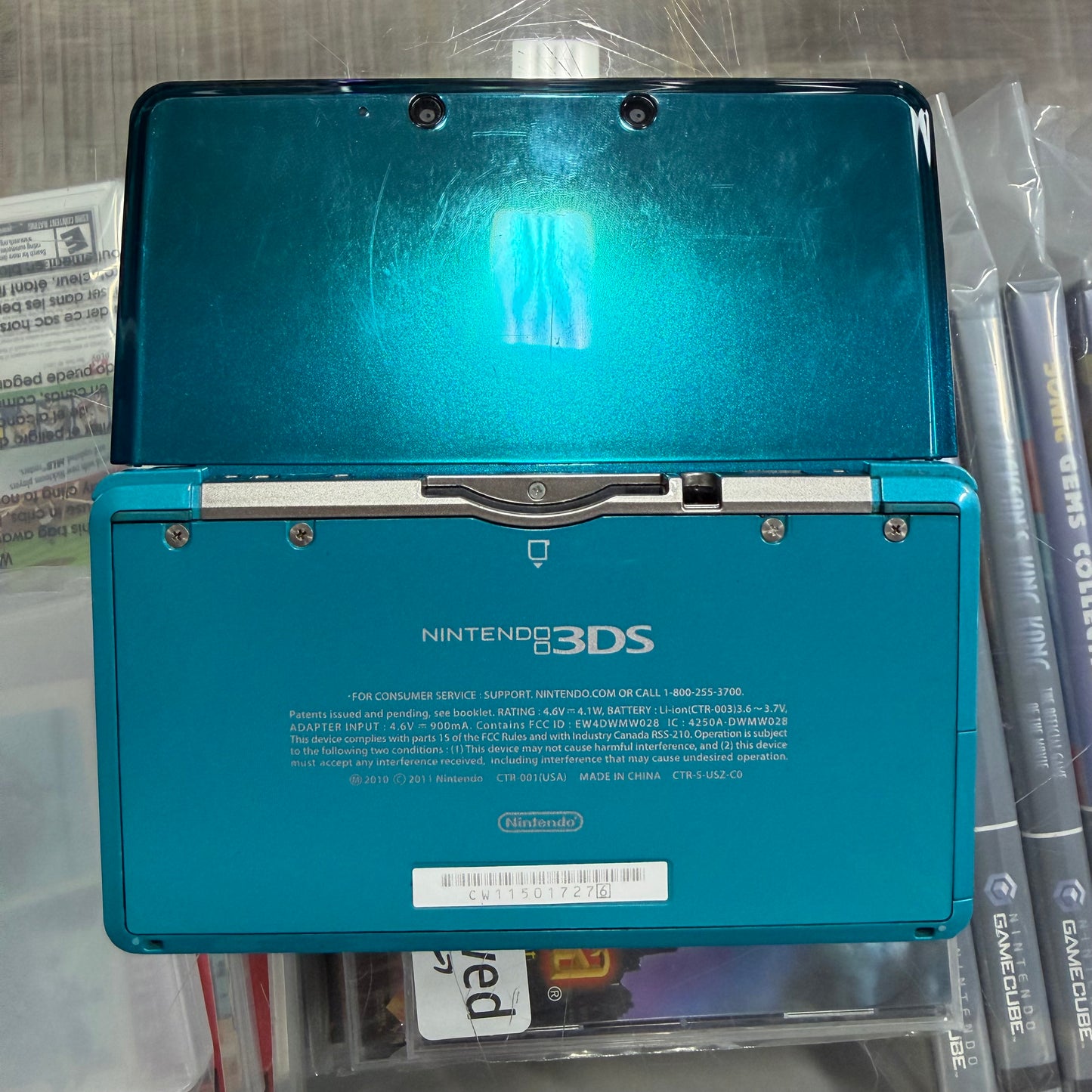 Nintendo 3DS Aqua Blue Nintendo 3DS [Charger included] [Pre-Installed Games]