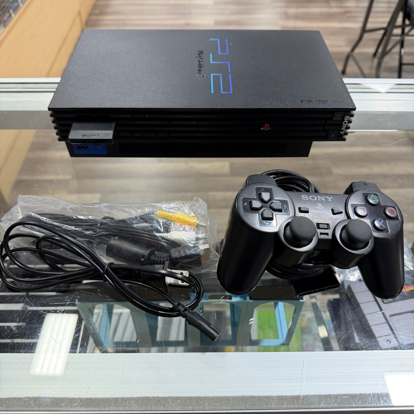 Playstation 2 System Playstation 2 (controller, memory card and cables included)