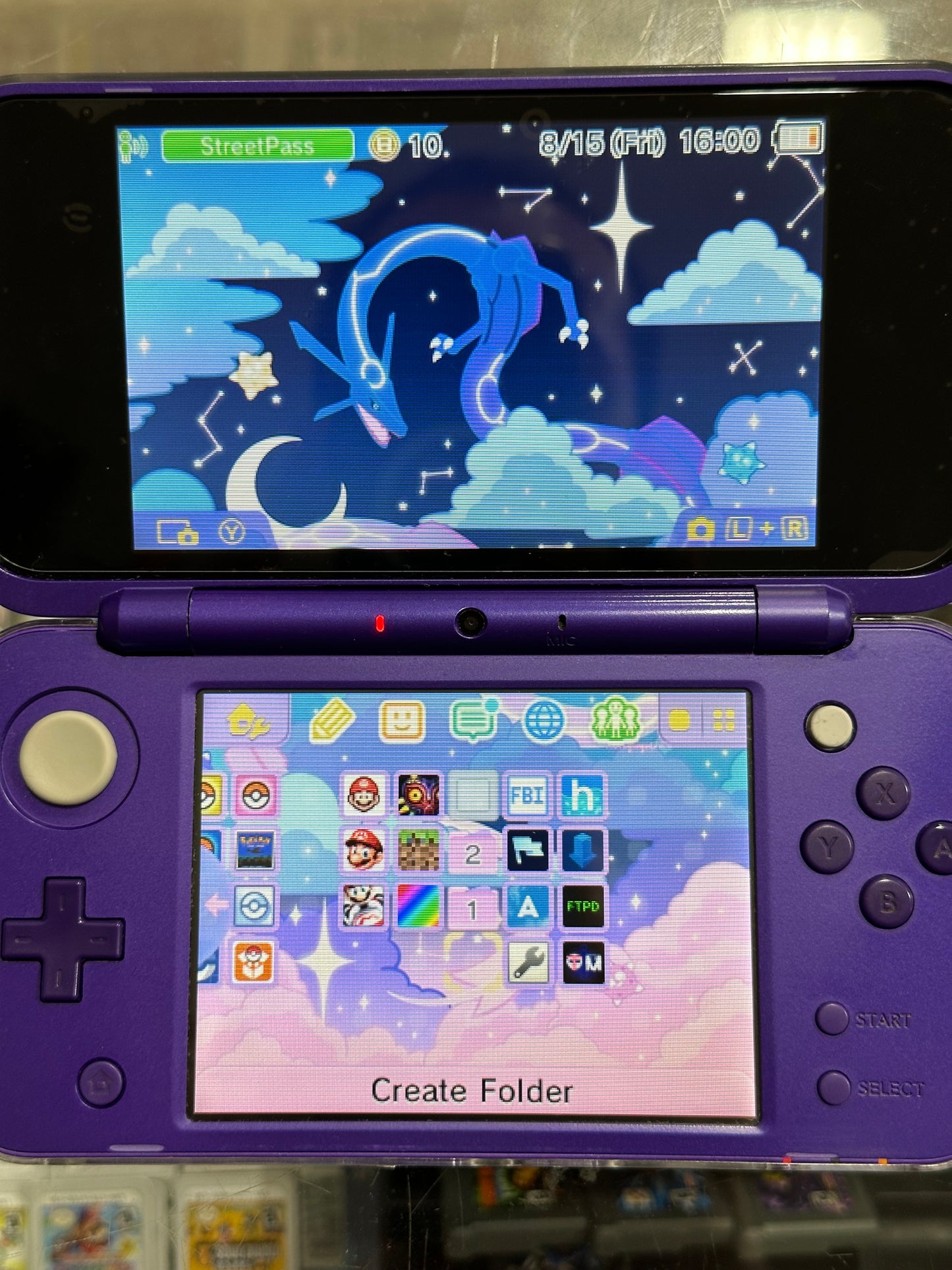 Nintendo 2DS XL System Purple and Black - with digital games