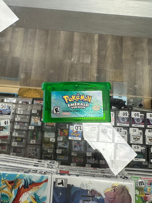 Pokémon Emerald Nintendo Gameboy Advance Authentic