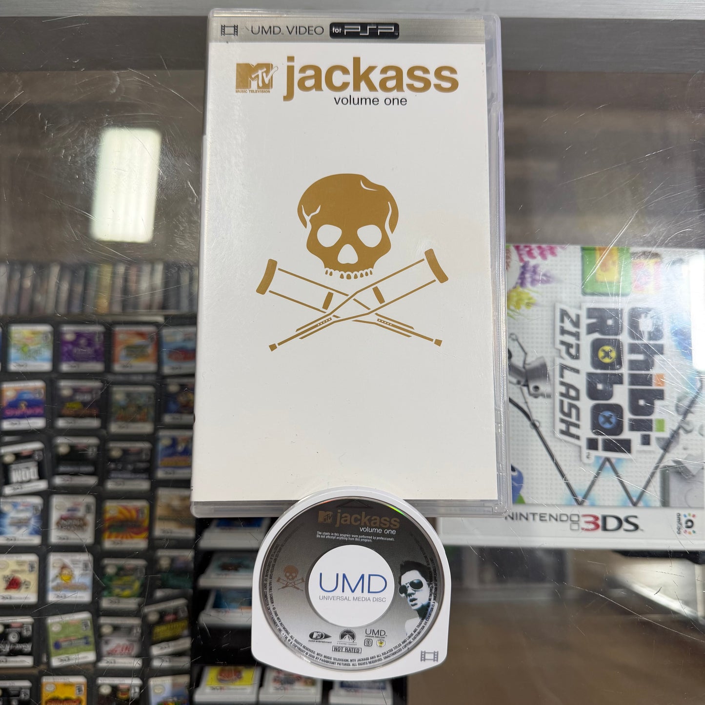 MTV Jackass: Volume One [UMD] PSP