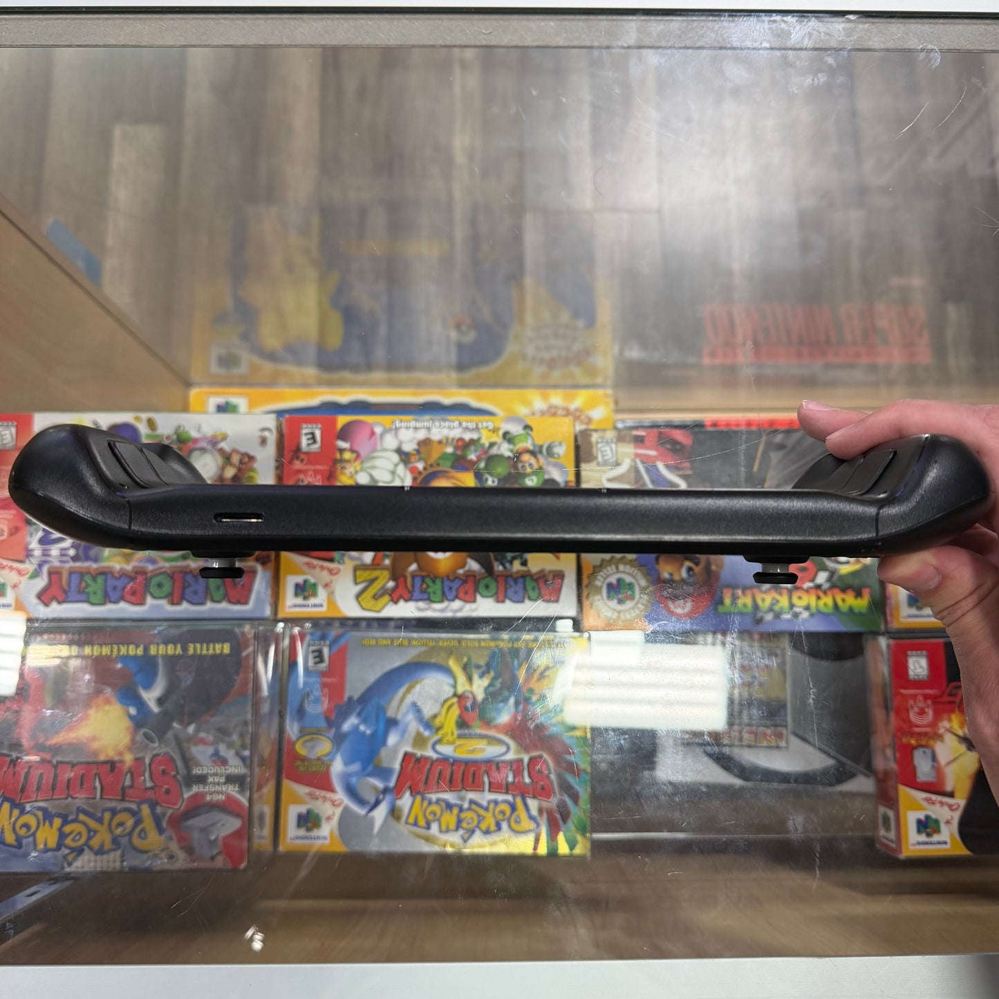SteamDeck [64 GB] Model Handheld System (NO CHARGER)