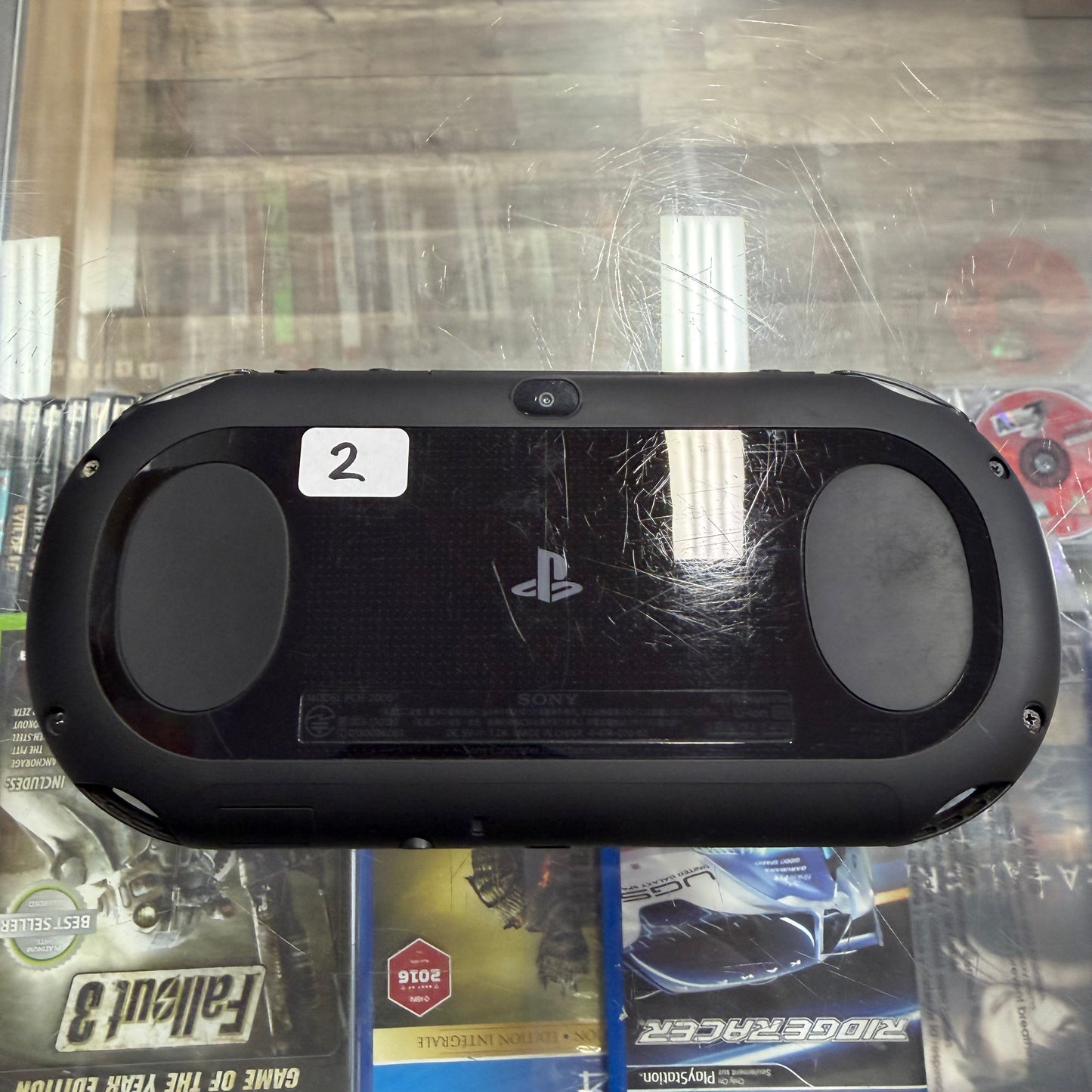 Black Playstation Vita 2000 Handheld System with Charger (JP) (Region Free)