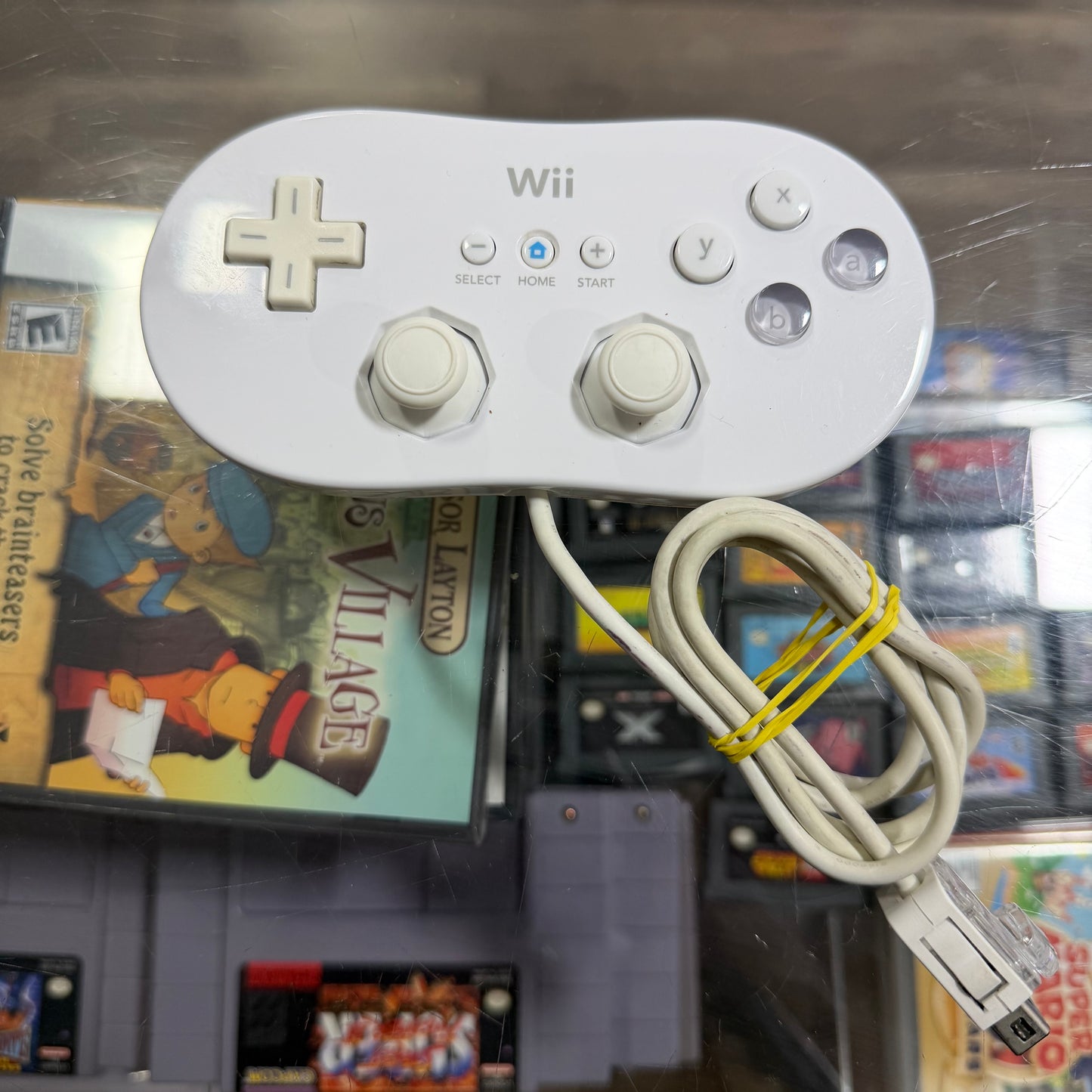 White Wii Classic Controller Wii