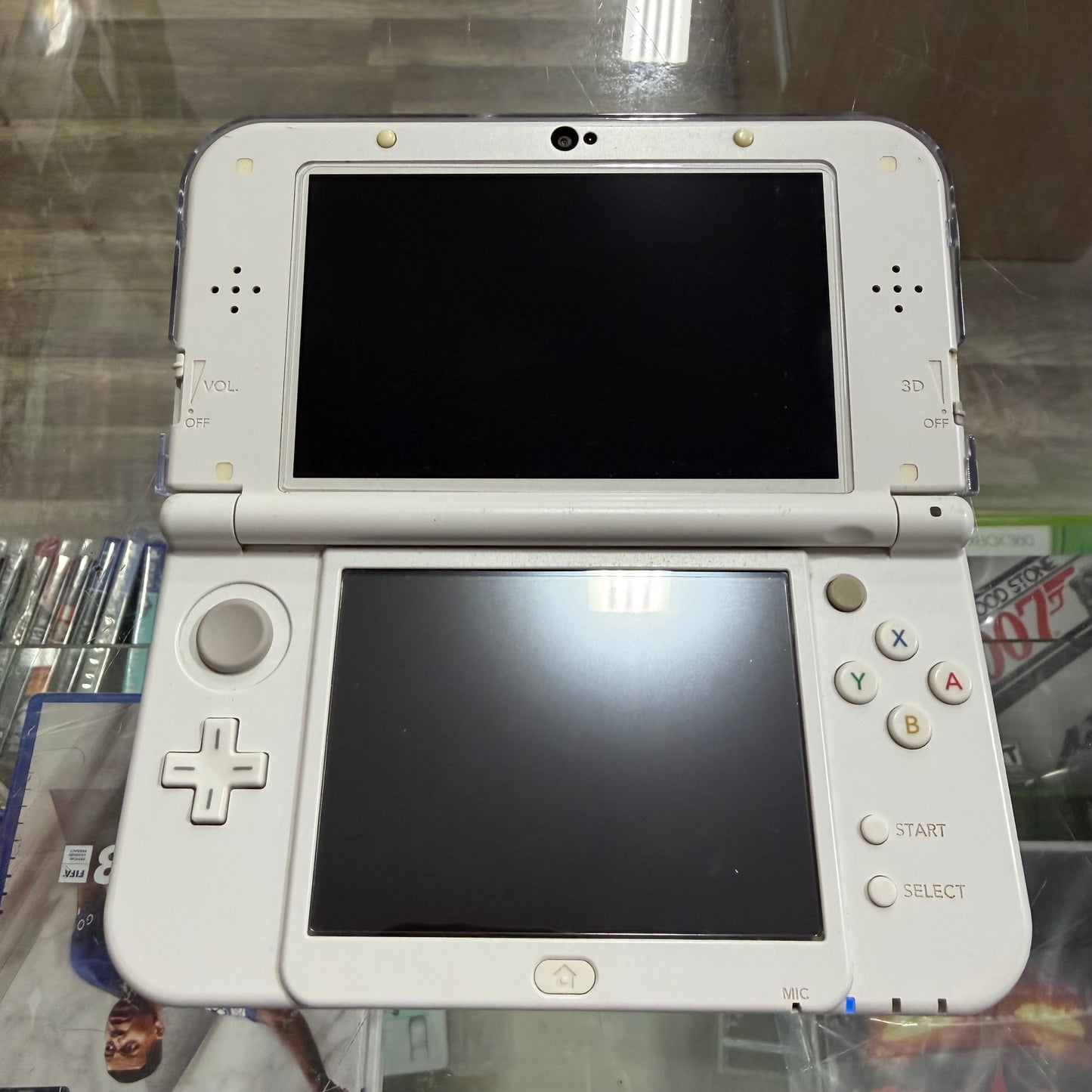 New Nintendo 3DS LL Pearl White JP Nintendo 3DS - Dual IPS (Japanese Region Only) (digital games installed)