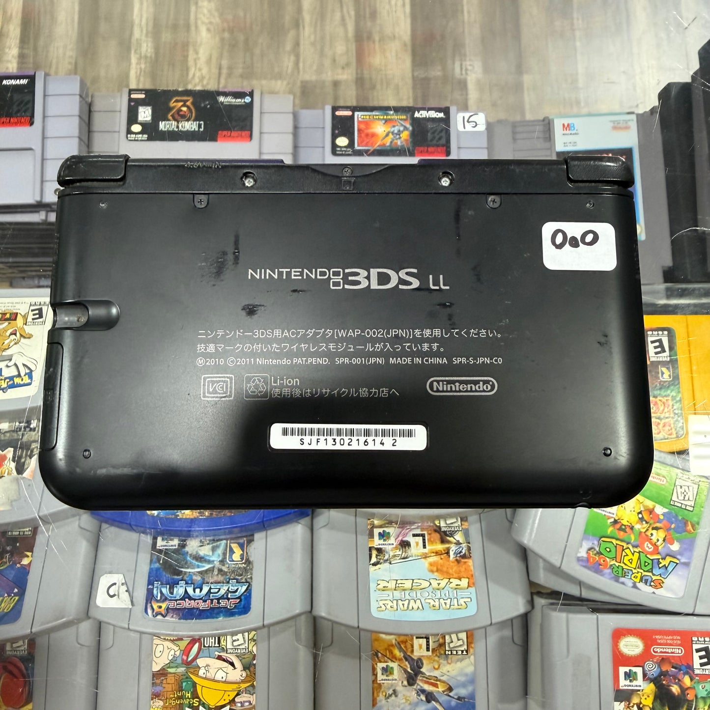 Black Nintendo 3DS XL Handheld System With Charger (Region Free)(JAPANESE TO US)