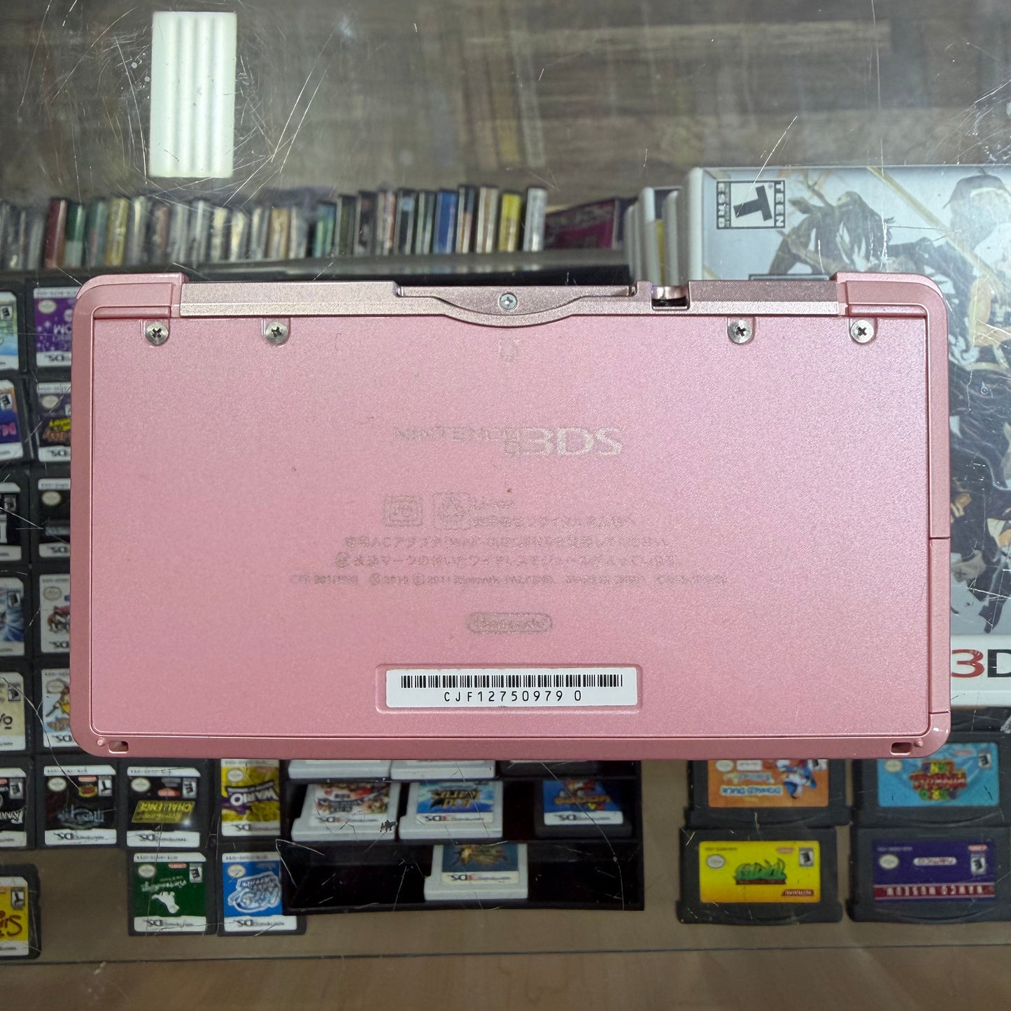 Pink Nintendo 3DS Handheld System With Charger (Region Free) (JAPANESE TO US) ( 9 7 9 0 )