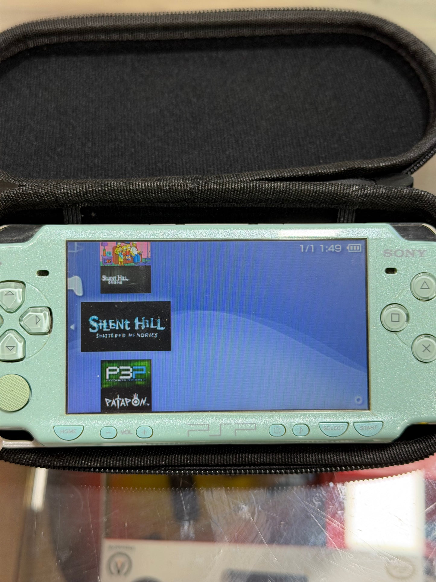 Light Green PSP 2000 with Charger 125