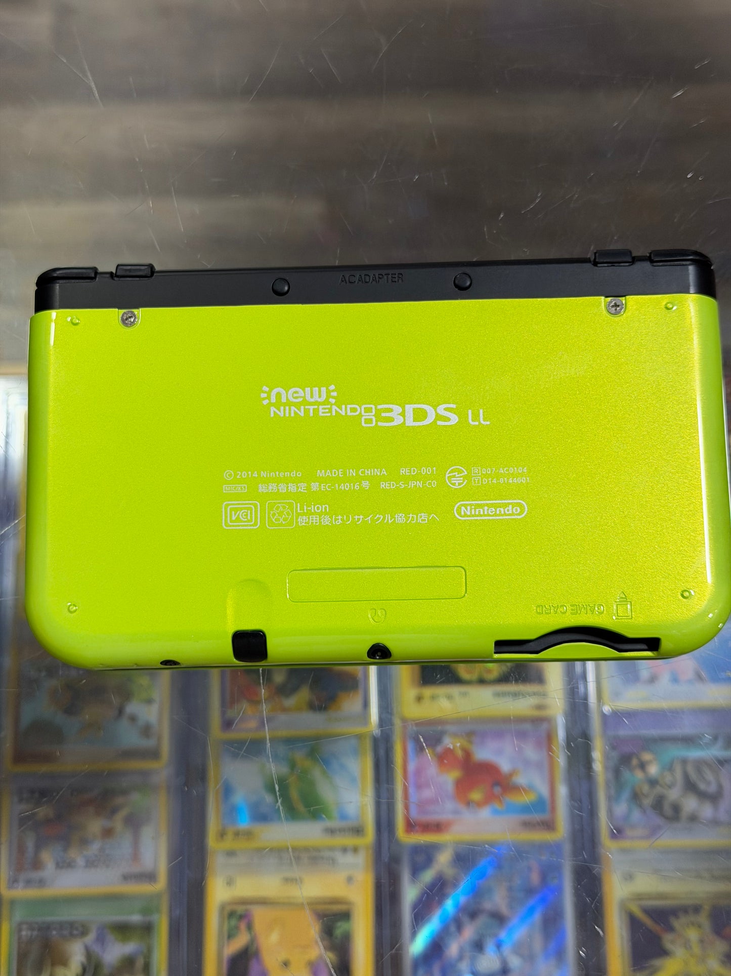 Lime Green “New” Nintendo 3DS XL Handheld System With Charger (Region Free)(JAPANESE TO US) (Digital Games 512 GB)