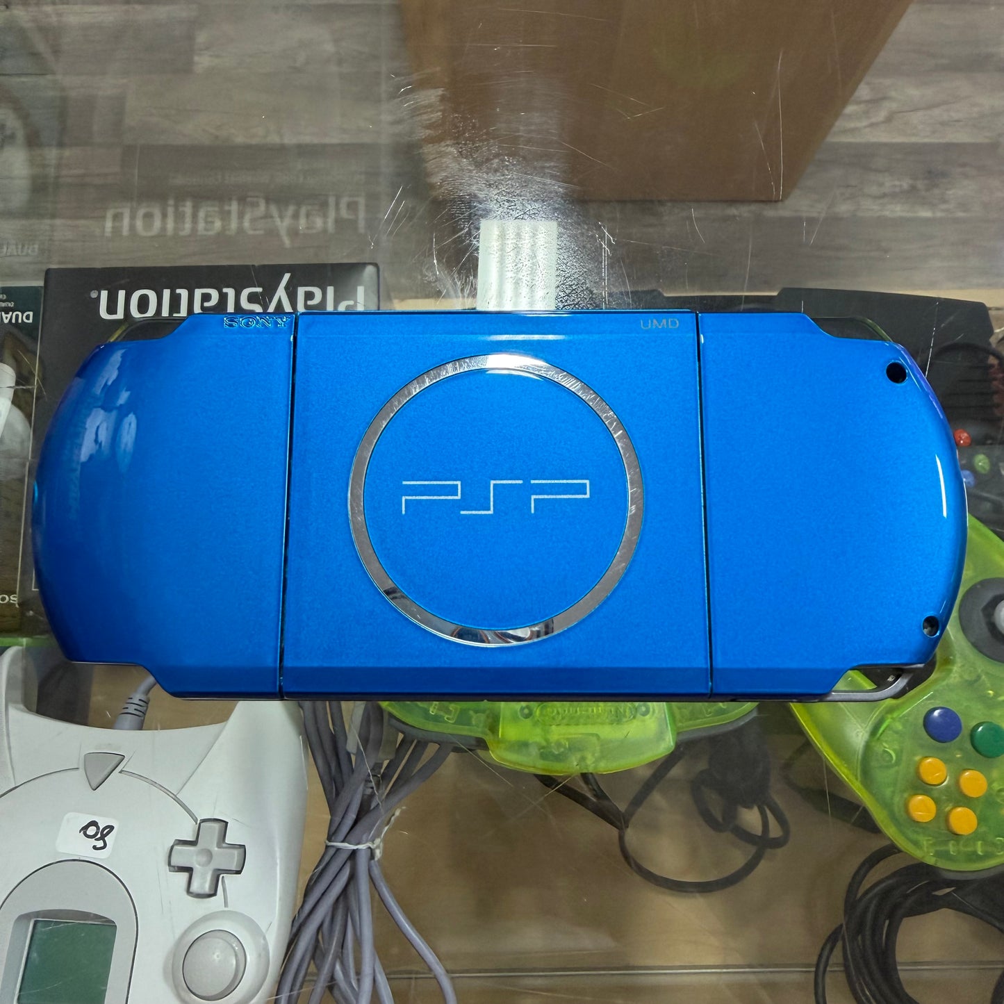 PSP 3000 Vibrant Blue JP PSP (Doesn’t Read UMD) (Pre Installed Games) (Charger included)