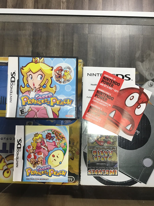 Super Princess Peach Nintendo DS Case and Manual ONLY