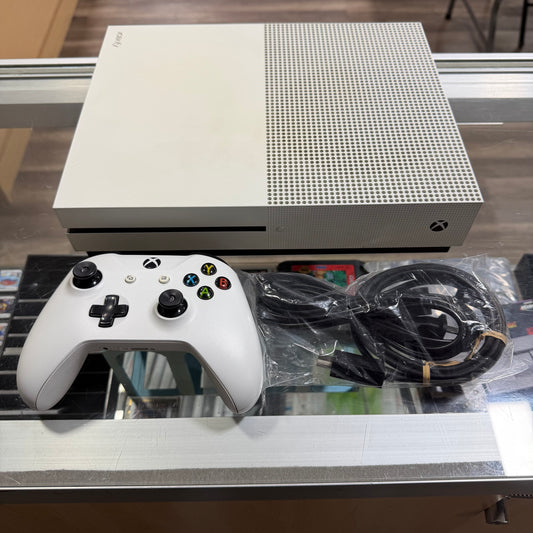 Xbox One S 500 GB White Console Xbox One (controller and cables included)