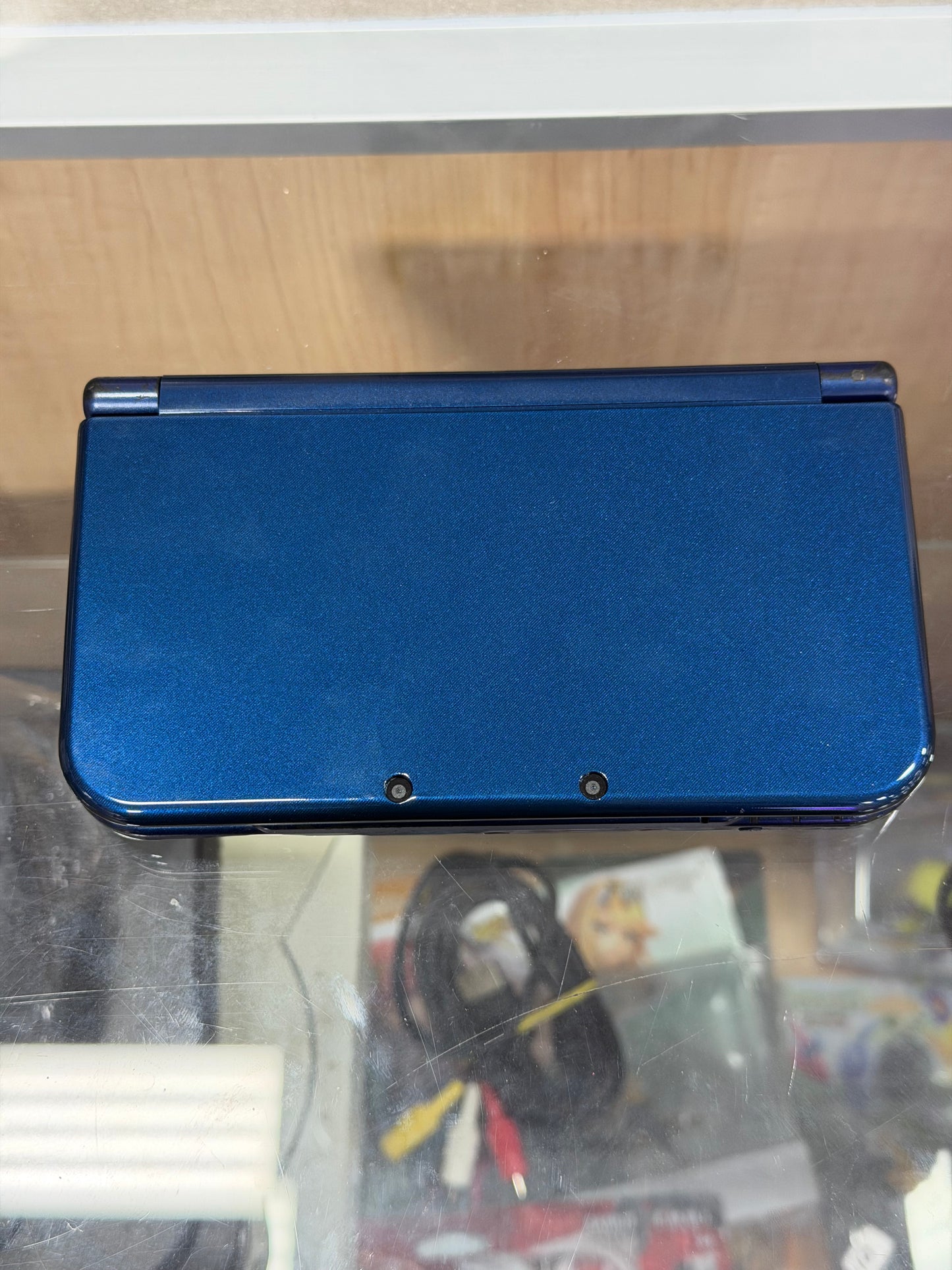 “New” Nintendo 3DS LL Metallic Blue (US Region) with Charger