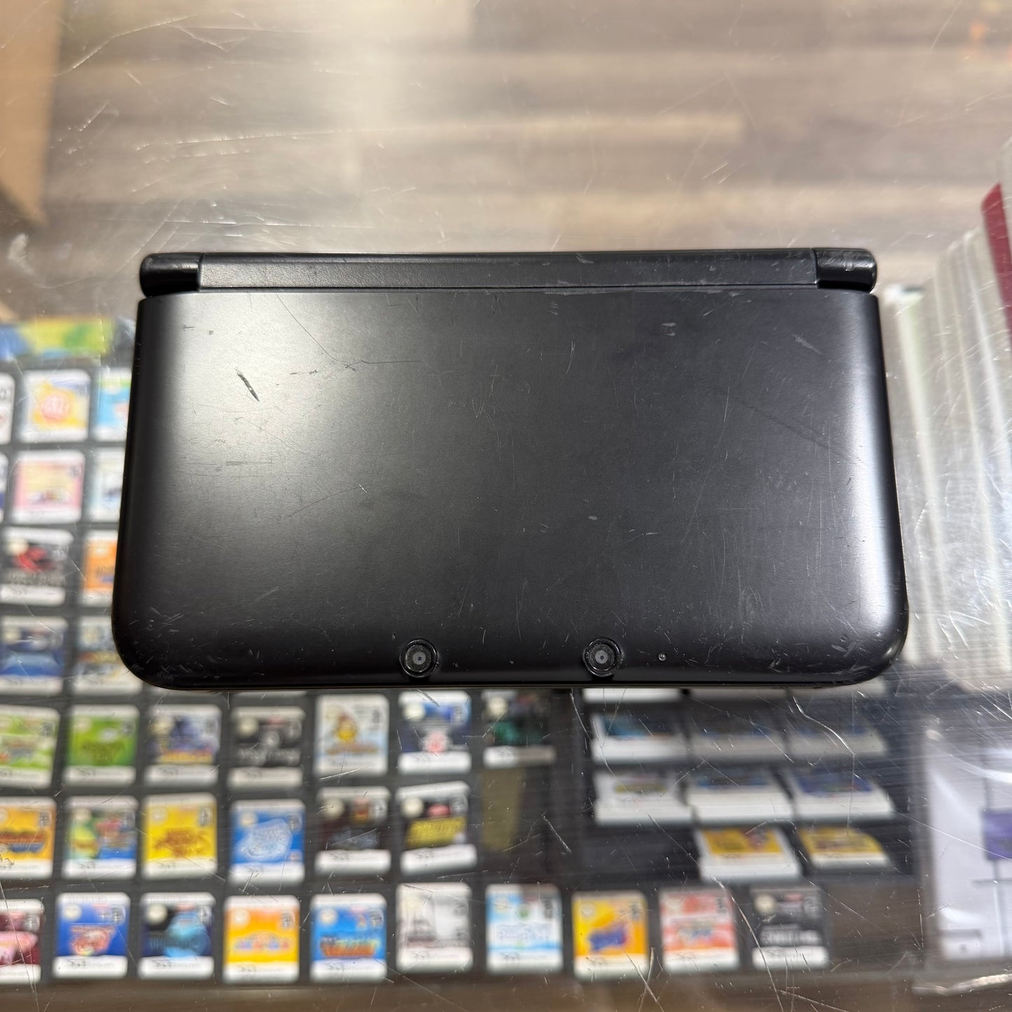 Black Nintendo 3DS XL Handheld System With Charger (Region Free)(JAPANESE TO US)