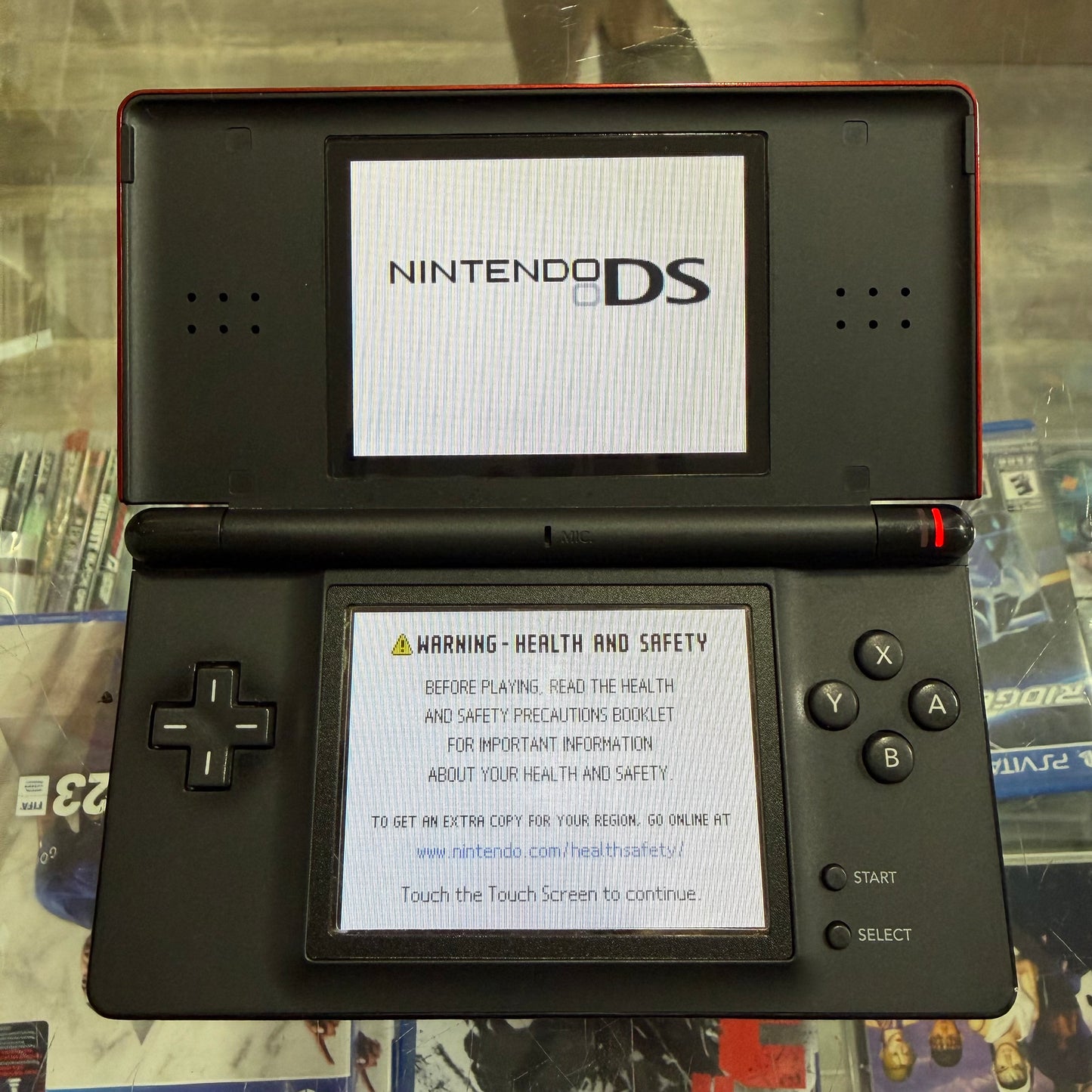 Red Crimson & Black Nintendo DS Lite Nintendo DS (Charger included)