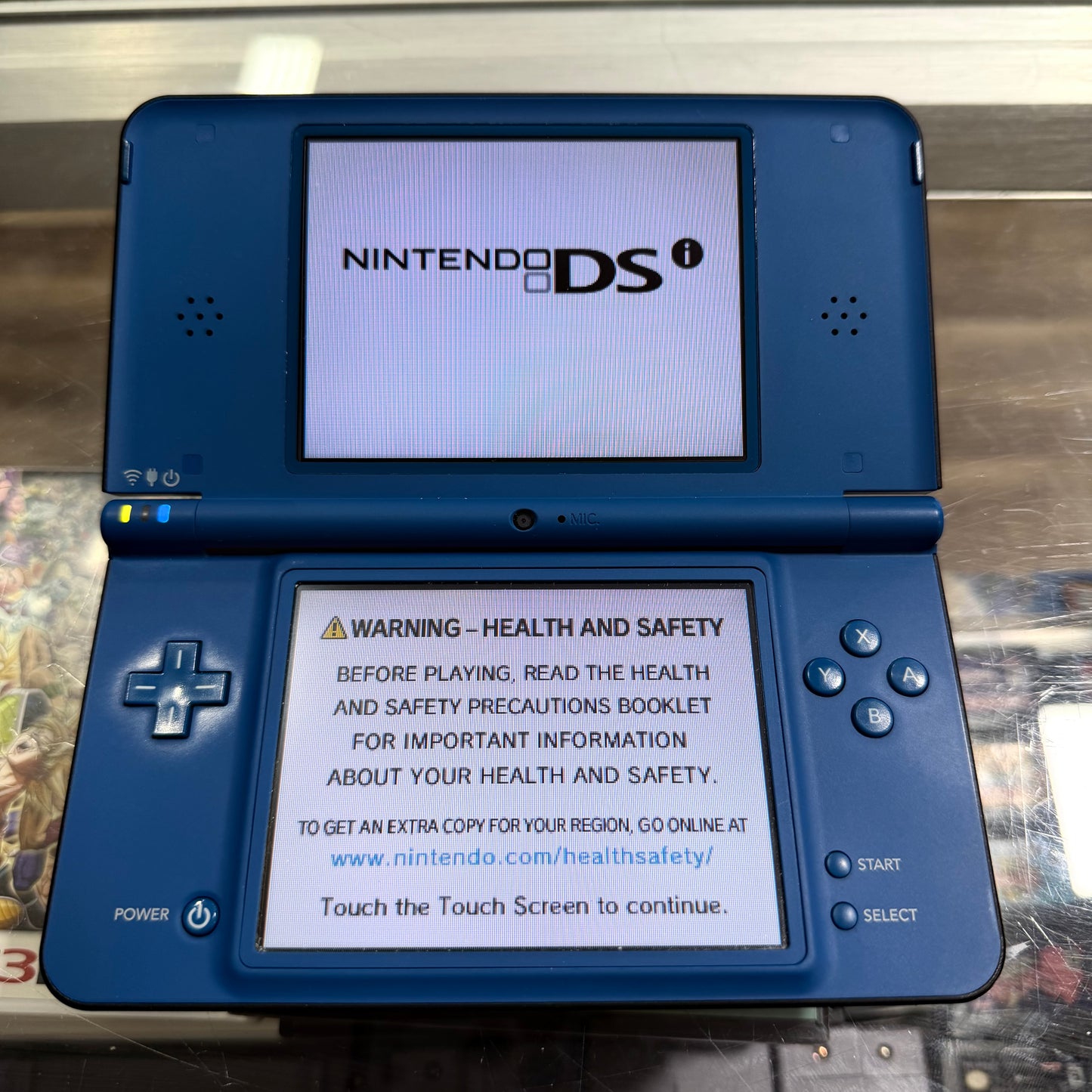 Nintendo DSi XL Midnight Blue Handheld System with Box and Charger