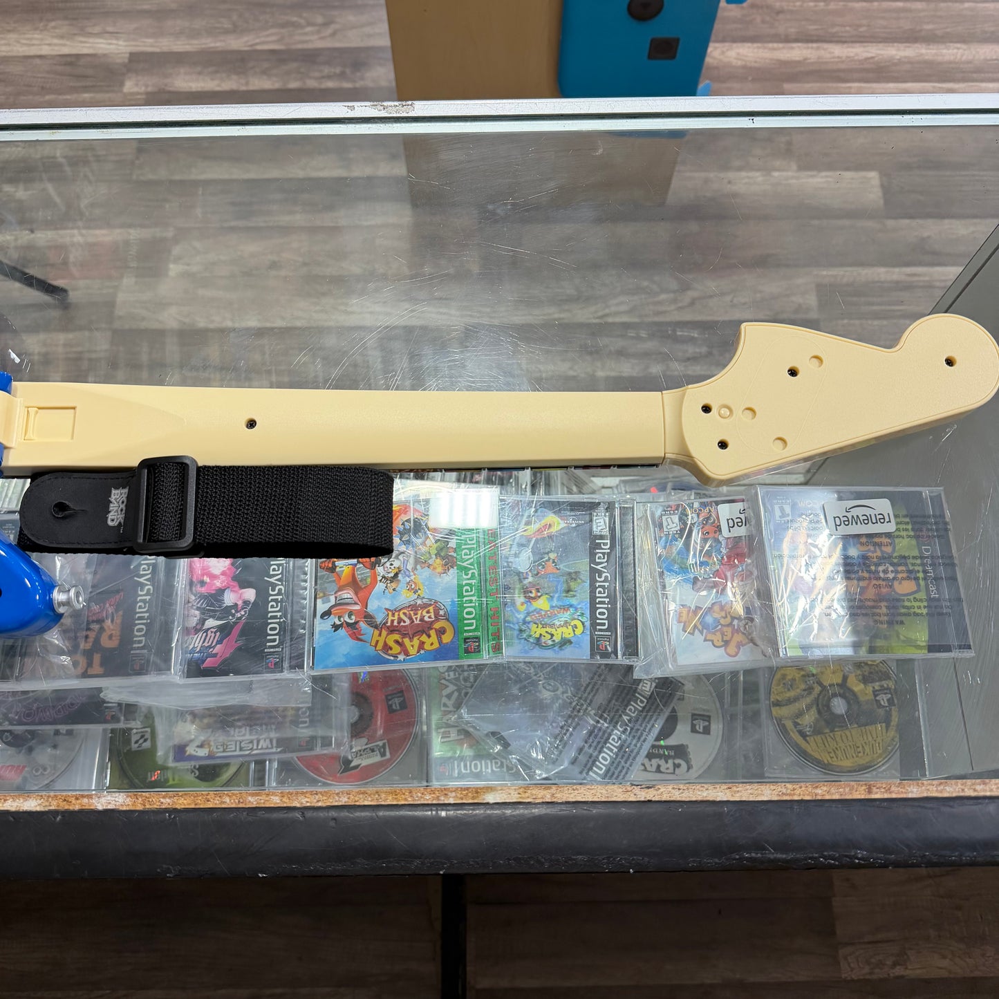 Rock Band 4 Wireless Fender Jaguar Guitar Controller BluePlayStation 4
