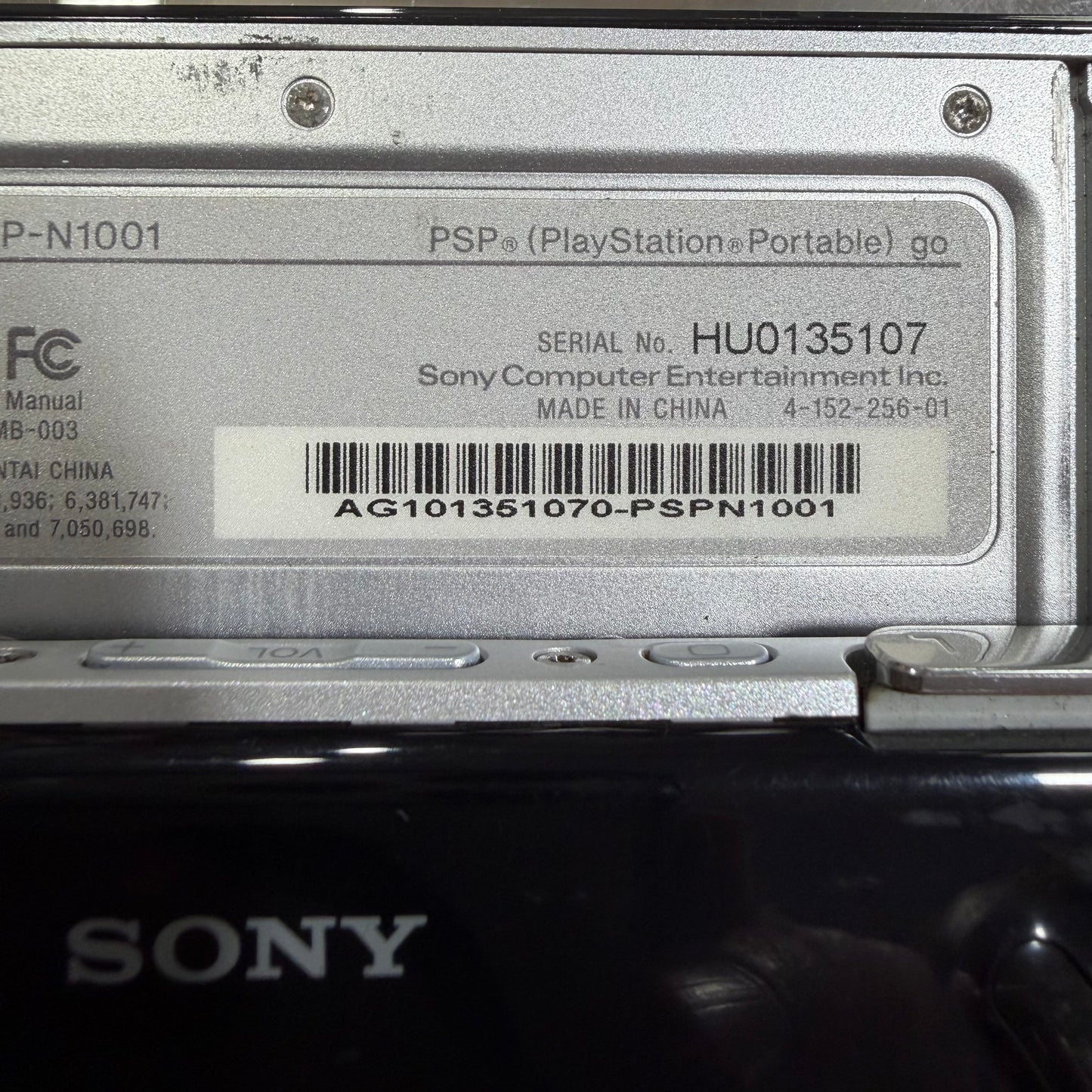 PSP Go Piano Black PSP (Pre Installed Games) (Micro SD Card Upgrade)
