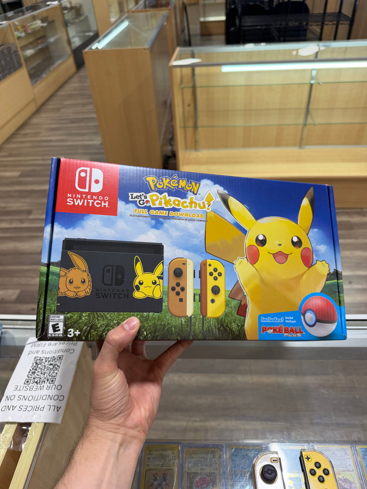 Let’s Go Pikachu Nintendo Switch System - Excellent Condition and Unused Game Code