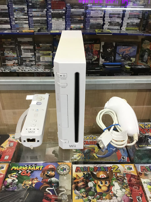 Nintendo Wii System with All Wires and Controllers (231)