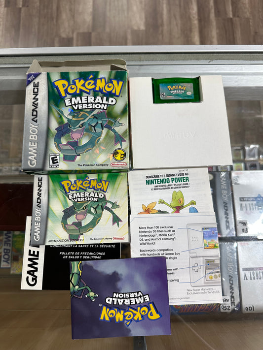 Pokémon Emerald Nintendo Gameboy Advance CIB Authentic With Poster