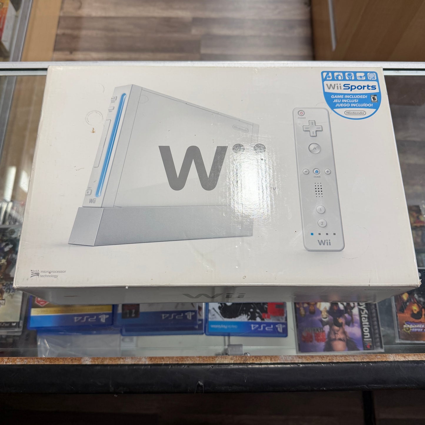 White Nintendo Wii System (CIB)