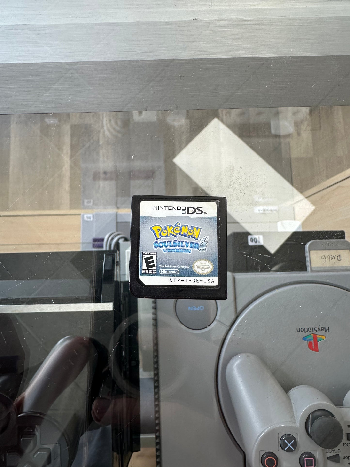 Pokémon Soulsilver Nintendo DS Authentic