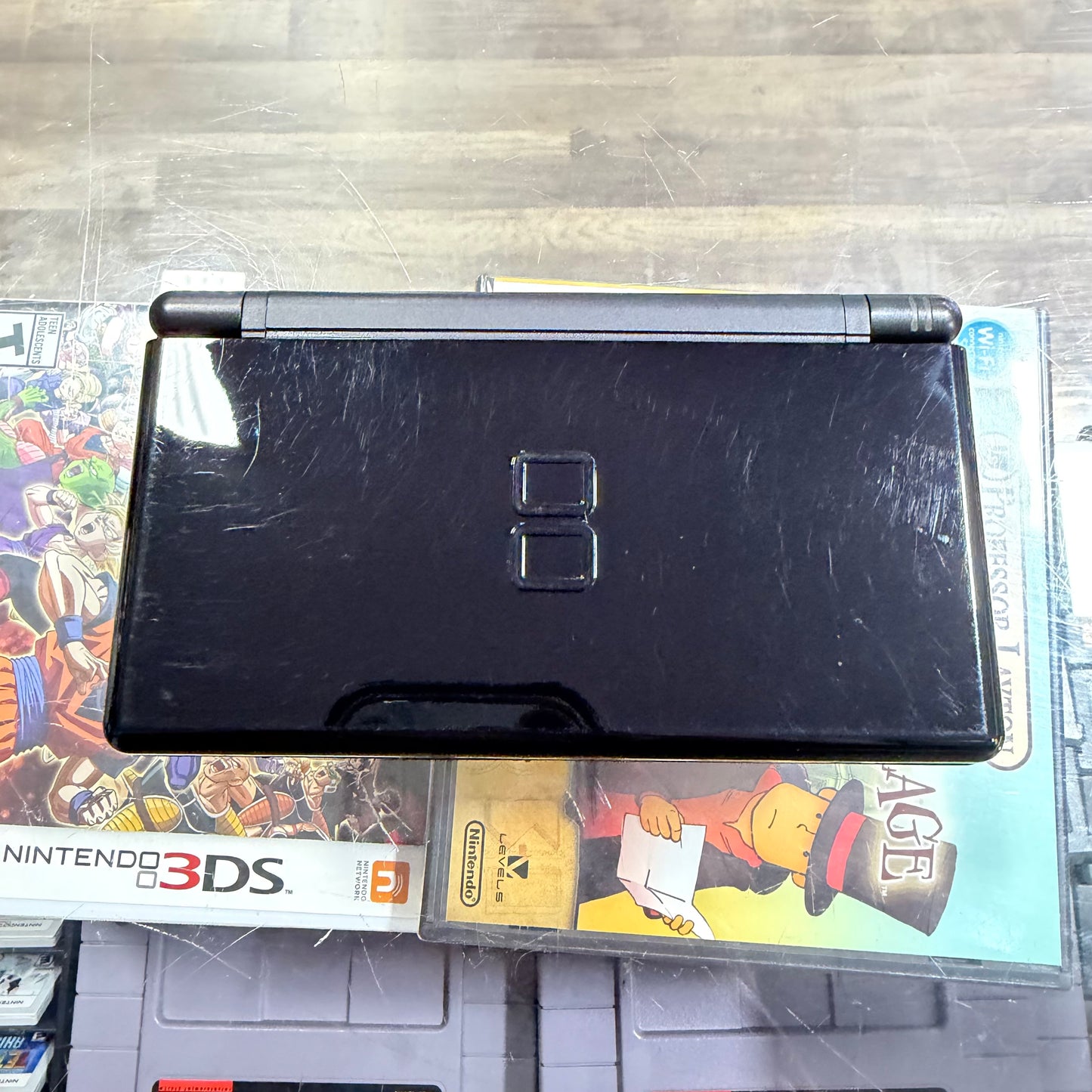 Black Nintendo DS Lite Handheld System with Box and Charger