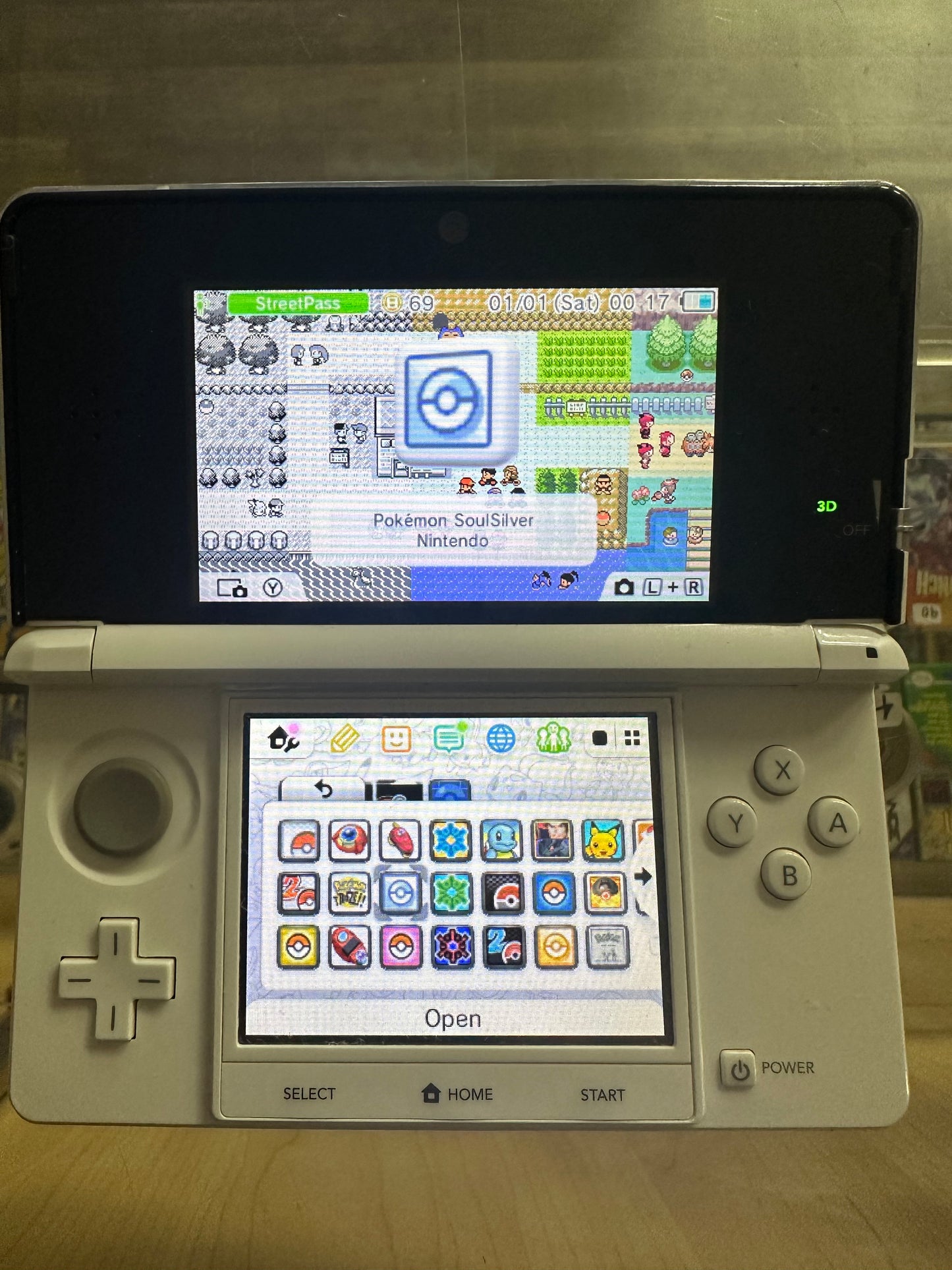 White Nintendo 3DS Handheld System (US Region) with Digital Games