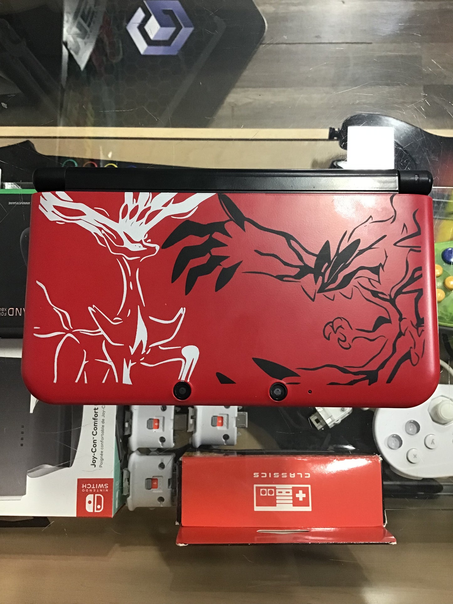Custom Nintendo 3DS XL Handheld System w/ Charger [(Has Digital Games)(Custom Reshell)] 512GB