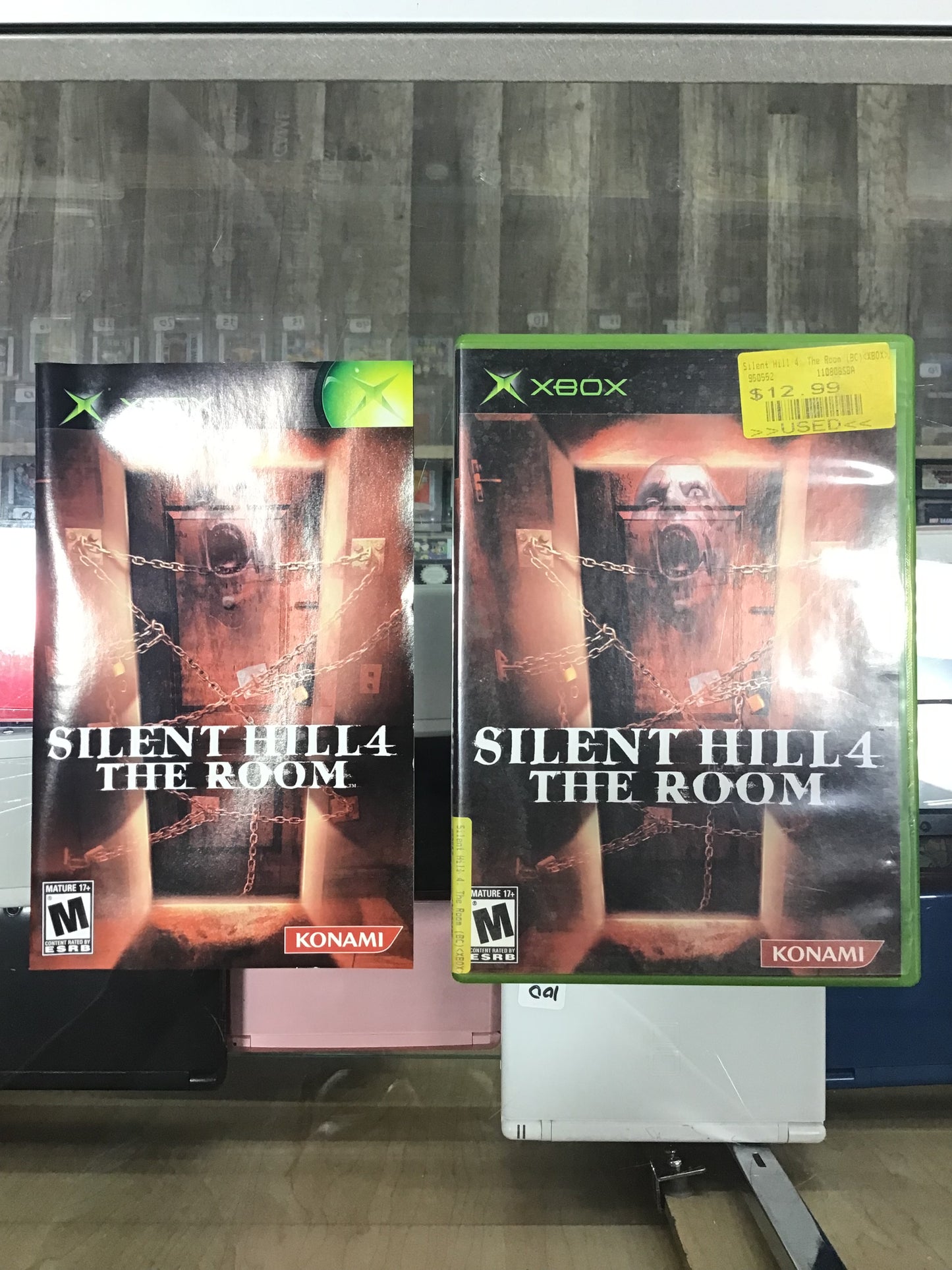 Silent Hill 4 The Room Original Xbox Case and Manual ONLY