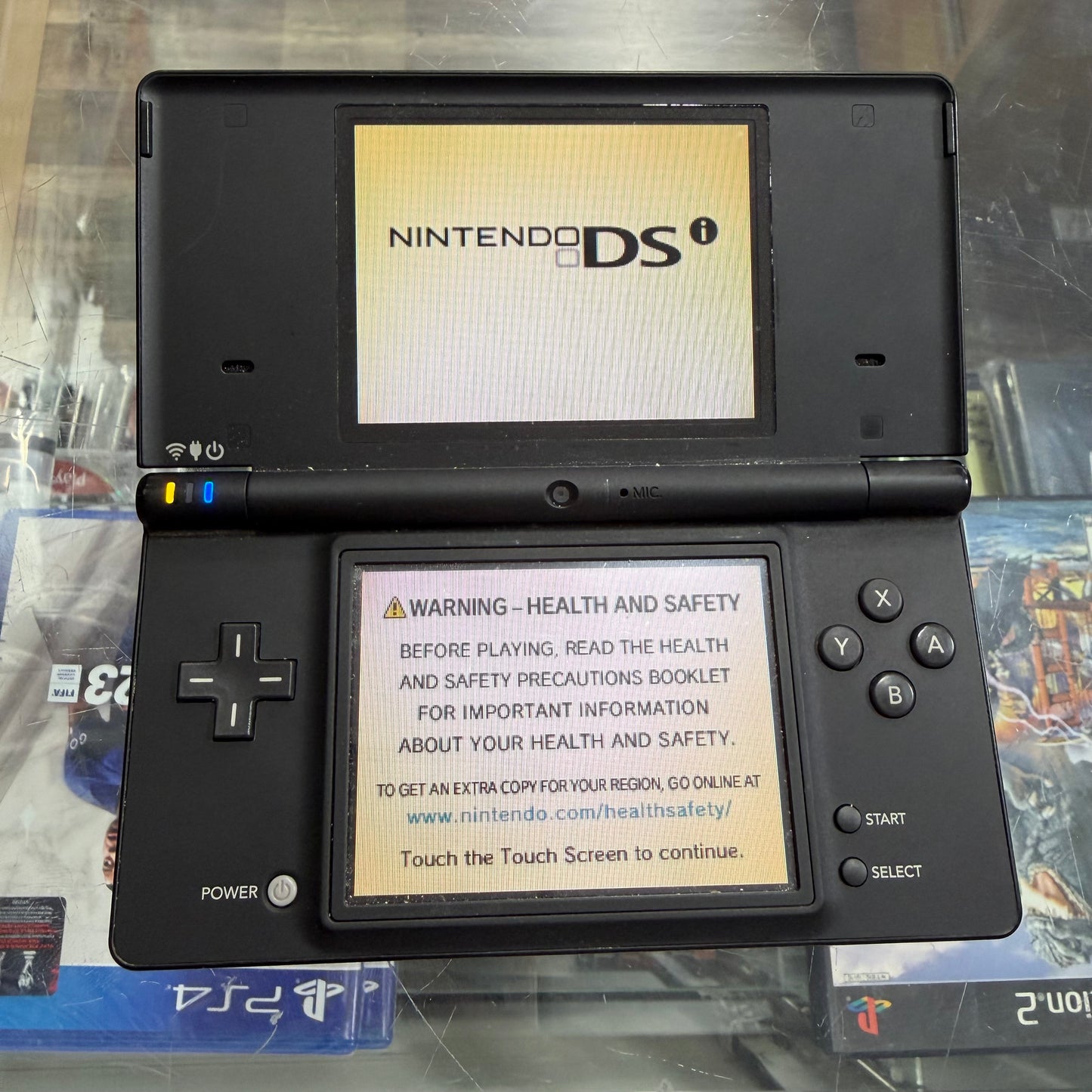 Black Nintendo DSi Handheld System with Charger