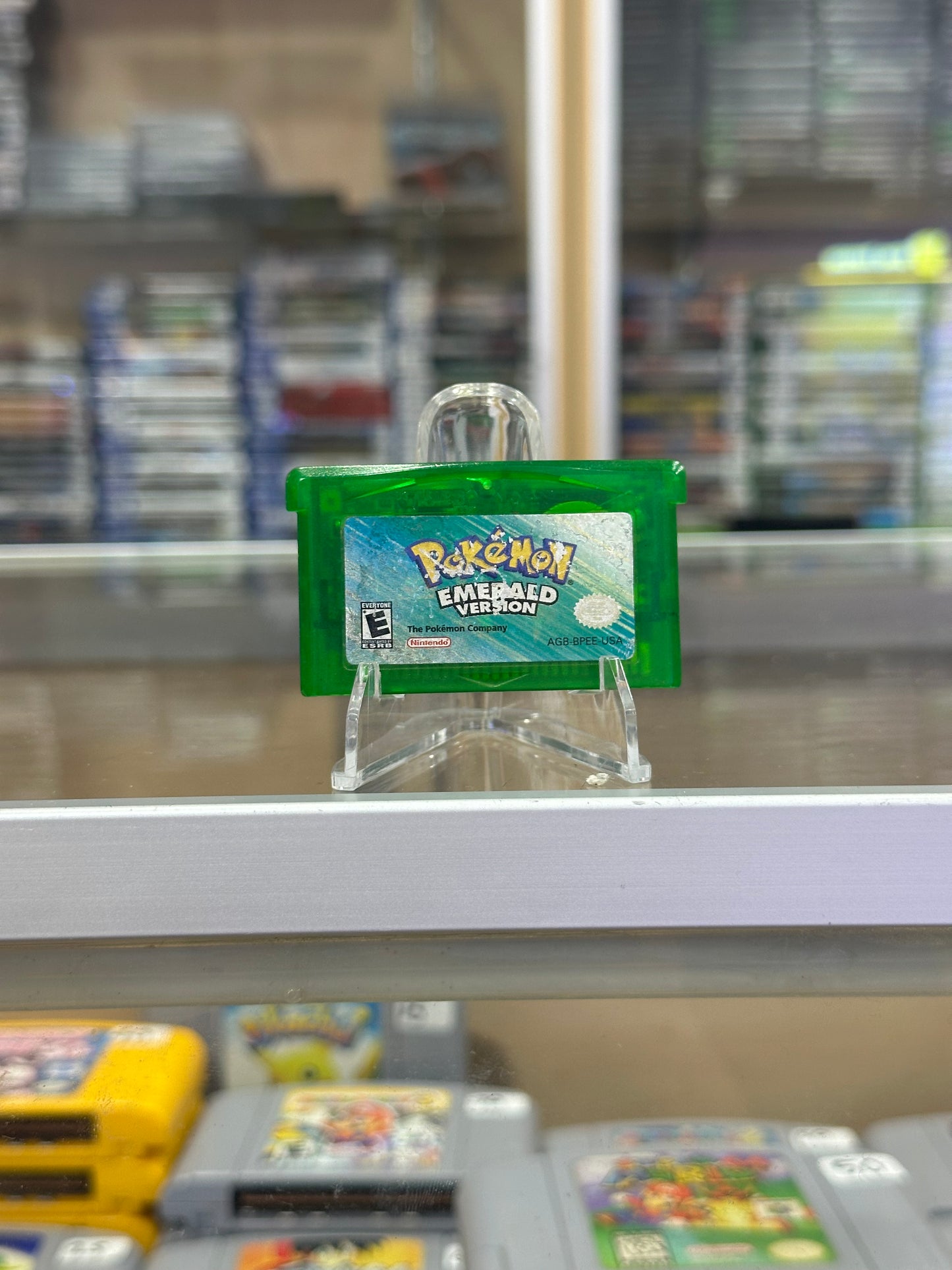 Pokémon Emerald Gameboy Advance Authentic Working Battery