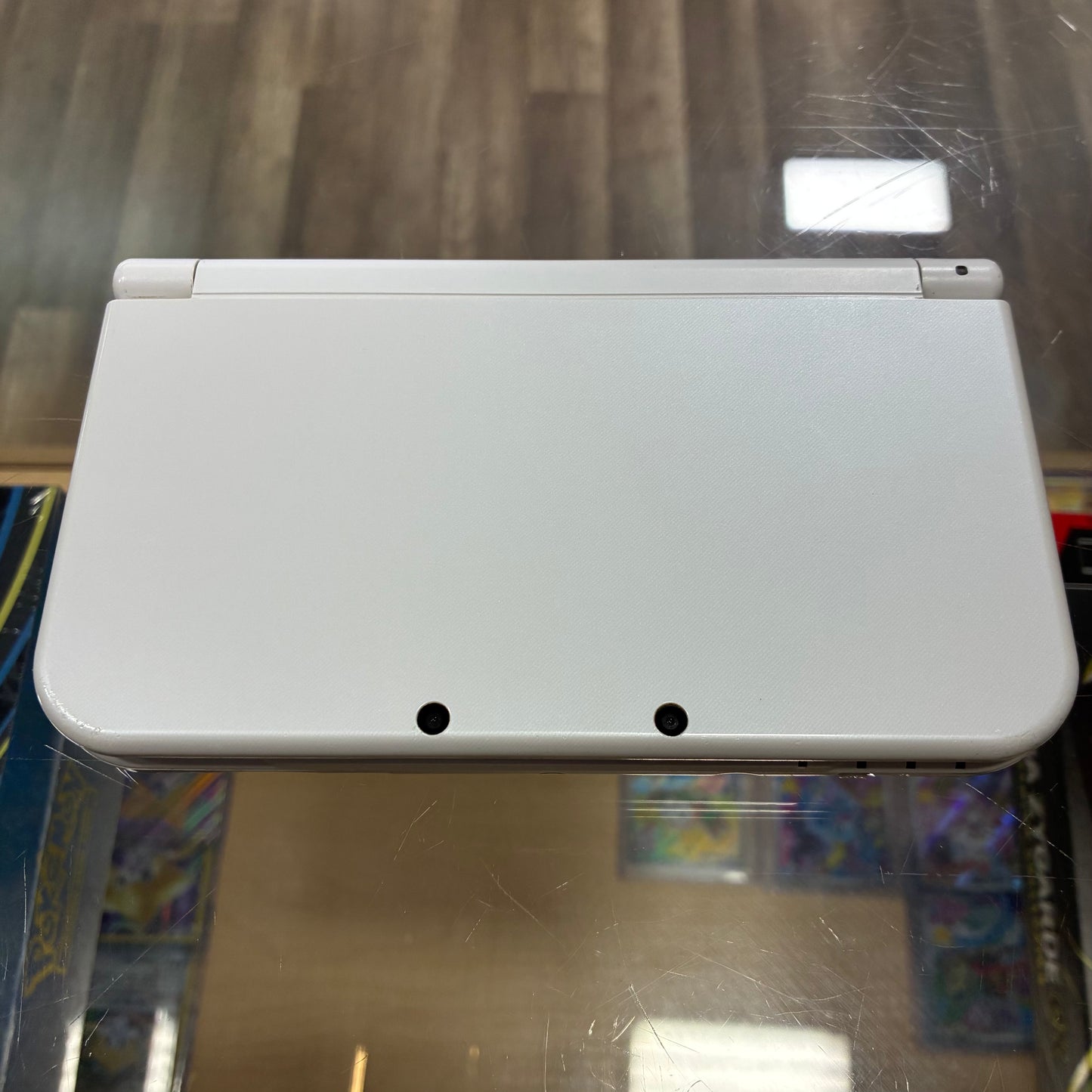 (502)(IPS Bottom Screen) New Nintendo 3DS XL Handheld System (White) w/ Charger (Region Free)(JAPANESE TO US)