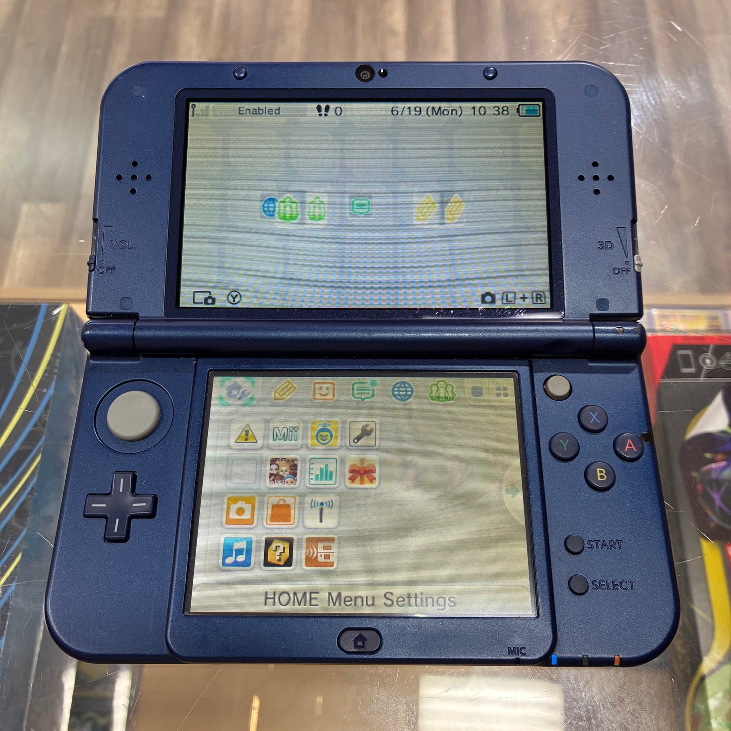 (732)(IPS Top Screen) New Nintendo 3DS XL Handheld System (Blue) w/ Charger (Region Free)(JAPANESE TO US)