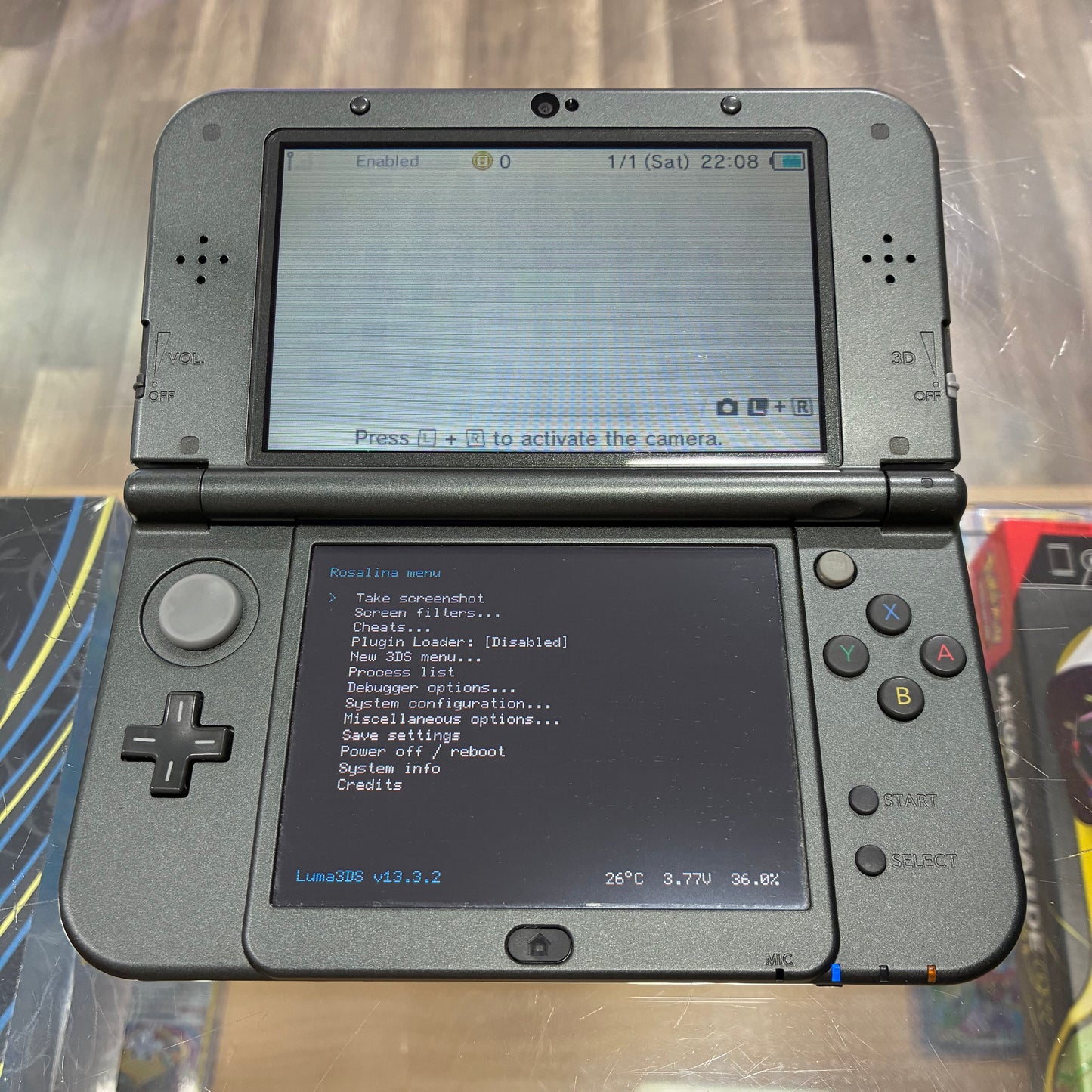 (496) New Nintendo 3DS XL Handheld System (Black) w/ Charger (Region Free)(JAPANESE TO US)