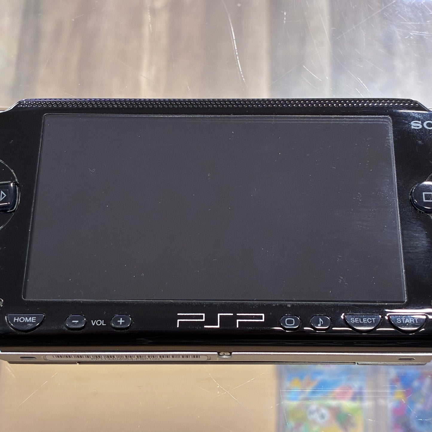 PSP 1000 Handheld System (Black) w/ Charger & Screen Protector