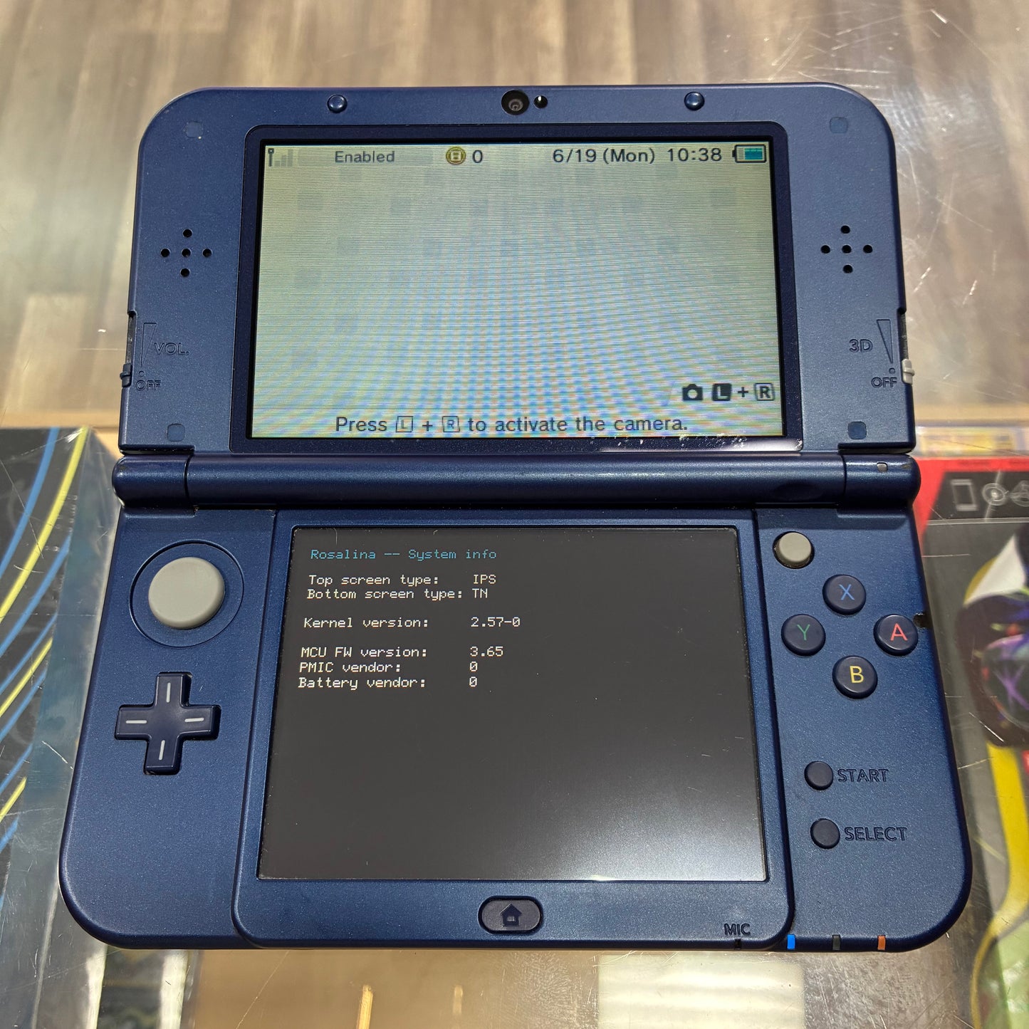 (732)(IPS Top Screen) New Nintendo 3DS XL Handheld System (Blue) w/ Charger (Region Free)(JAPANESE TO US)