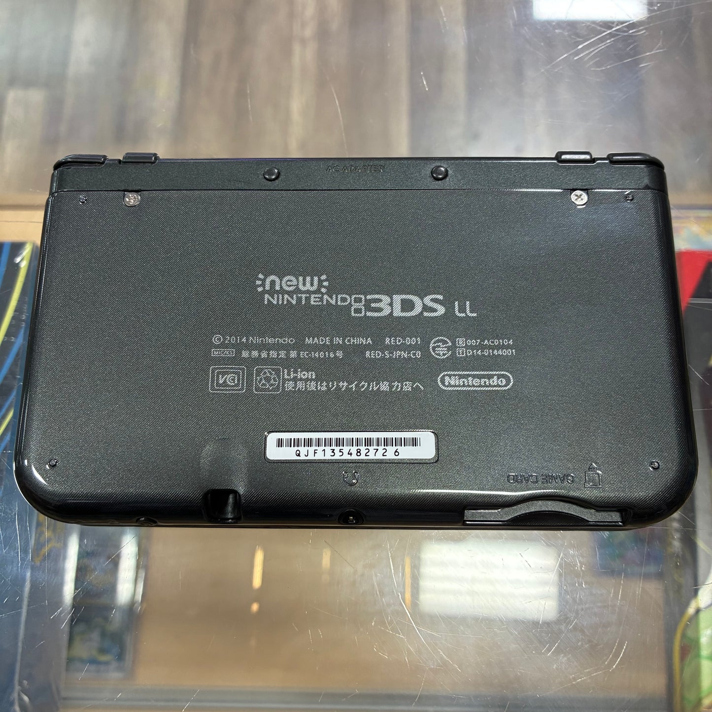 (726) New Nintendo 3DS XL Handheld System (Black) w/ Charger (Region Free)(JAPANESE TO US)