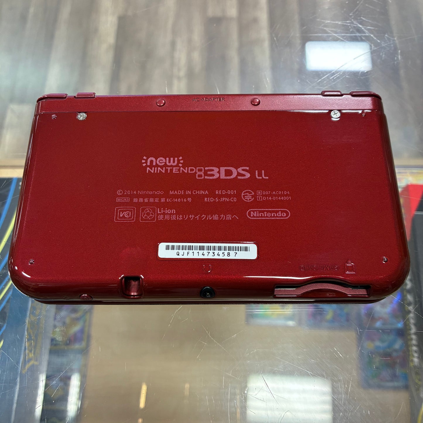 (587) New Nintendo 3DS XL Handheld System (Red) w/ Charger (Region Free)(JAPANESE TO US)