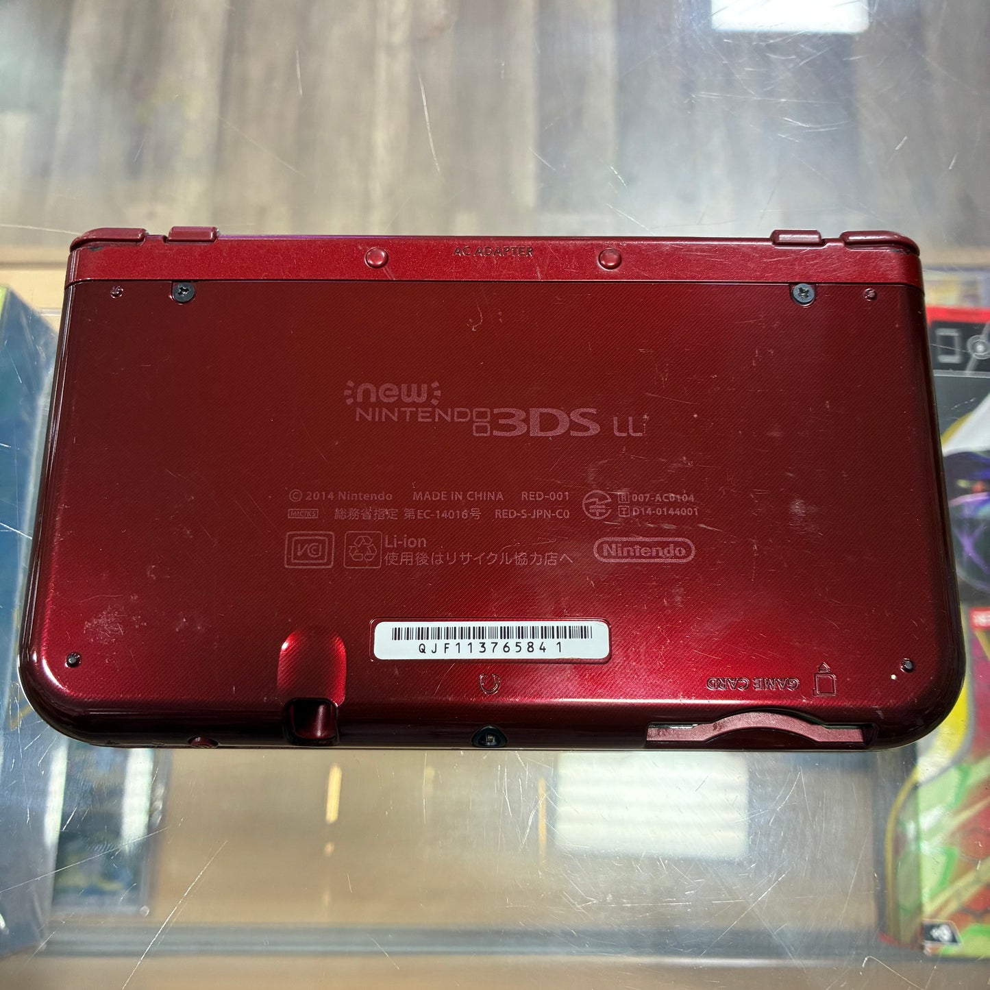 (841)(IPS Top Screen) New Nintendo 3DS XL Handheld System (Red) w/ Charger (Region Free)(JAPANESE TO US)