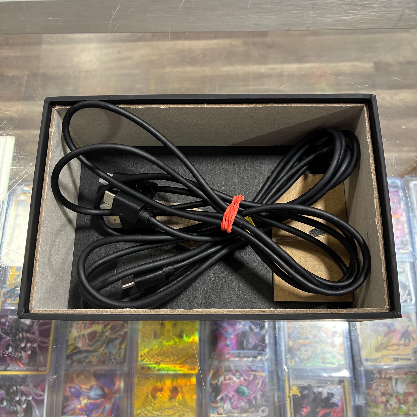 Analogue Dock (Black) w/ All Cables