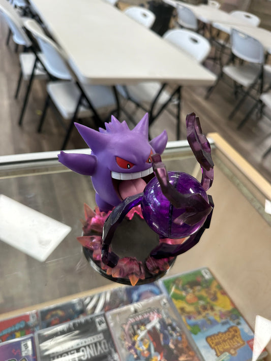 Gengar Pokémon Center Figure