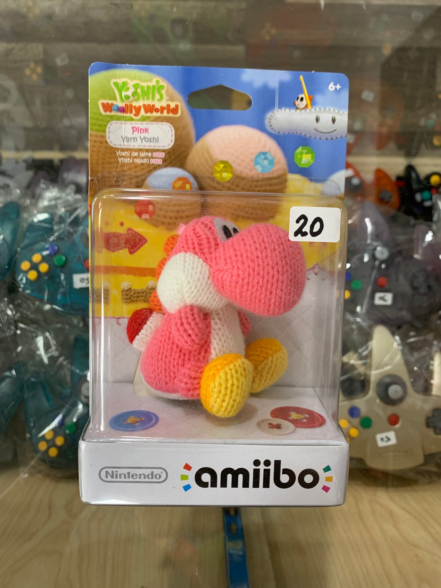 Pink Yarn Yoshi Amiibo - New