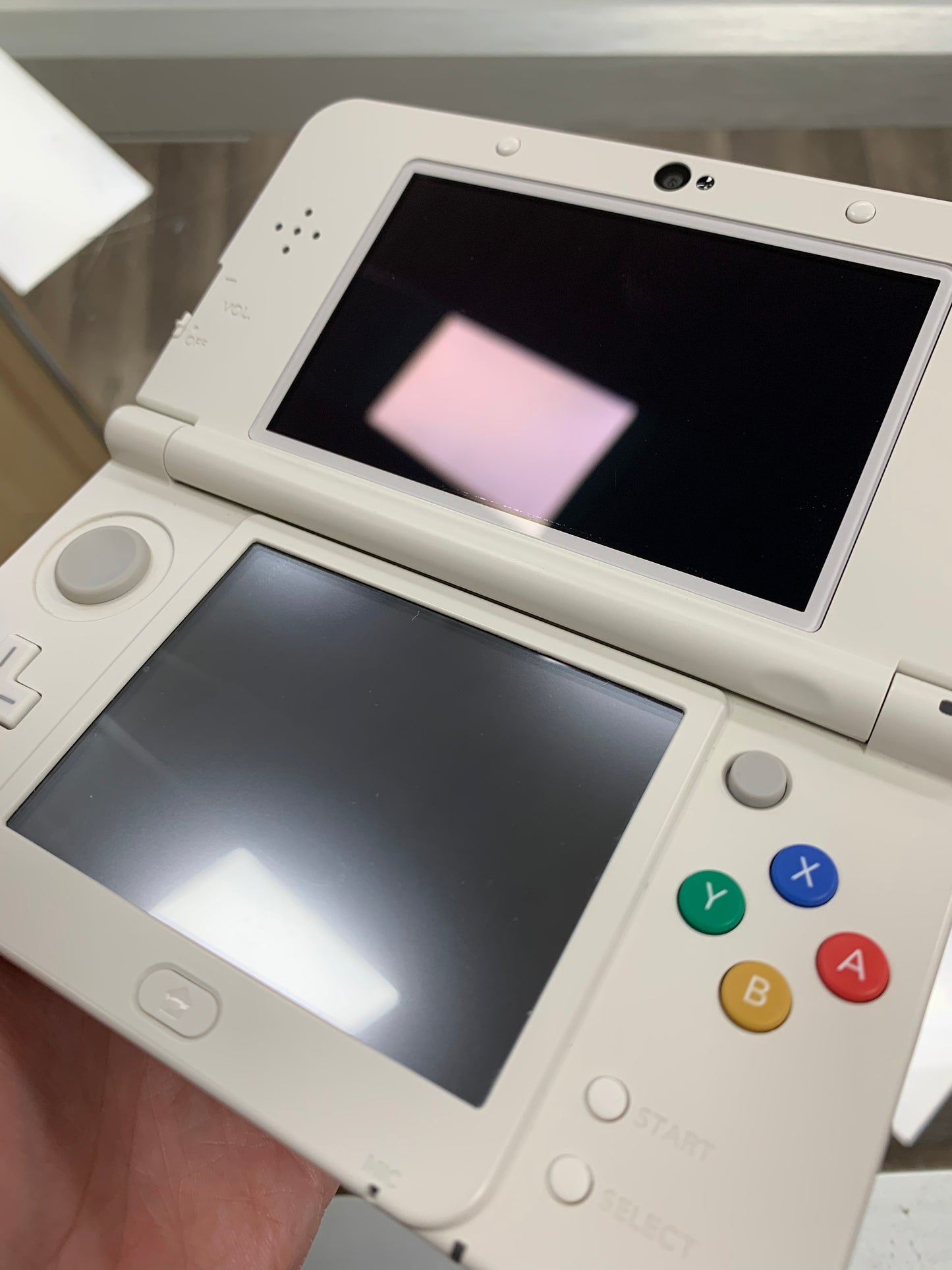 Super Mario White Edition New Nintendo 3DS System CIB with Digital Game Compatibility