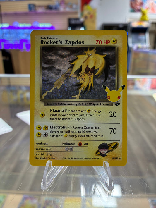 (NM) Rocket's Zapdos - Celebrations: Classic Collection