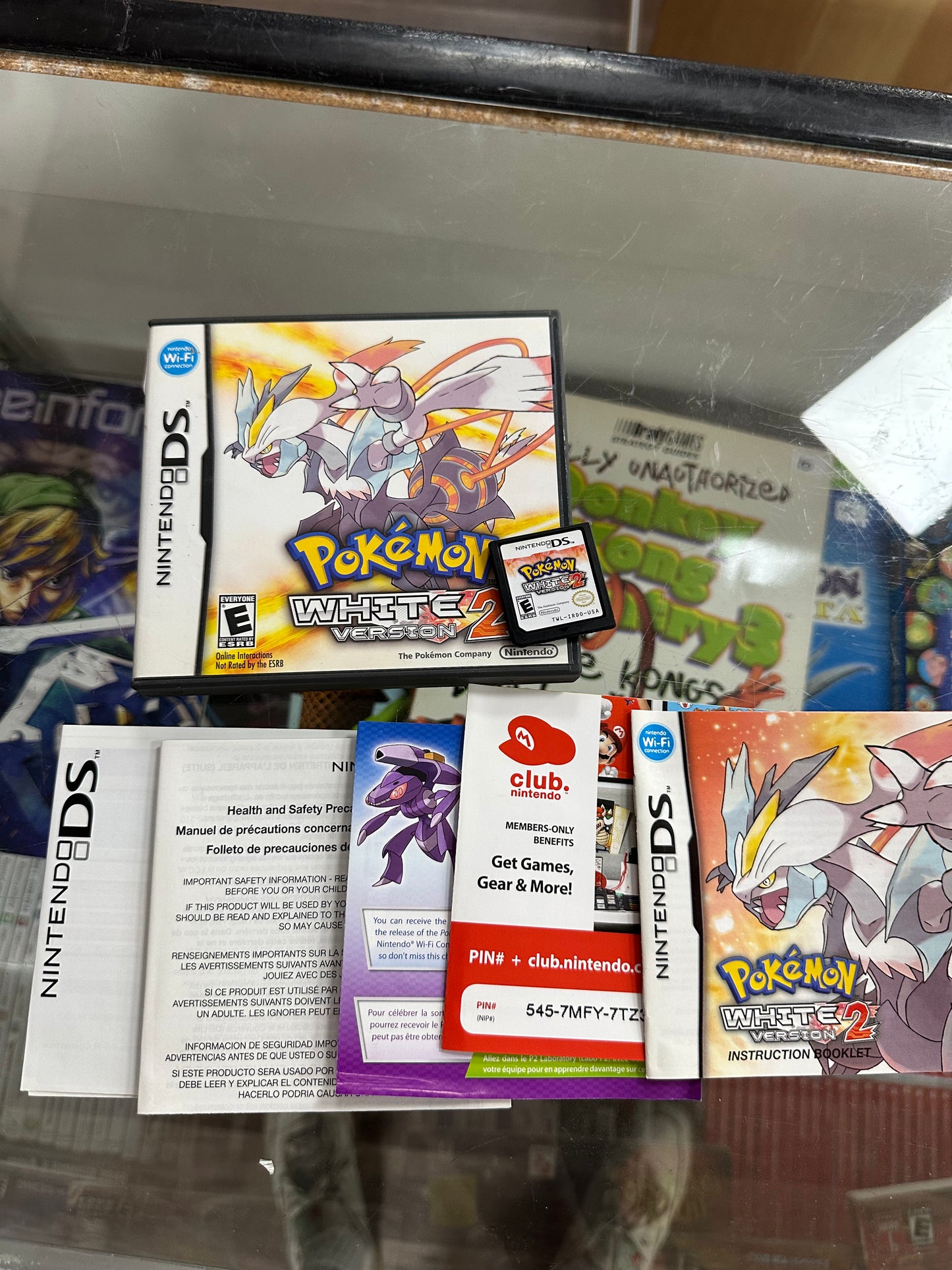 Pokémon White 2 Nintendo DS CIB Authentic