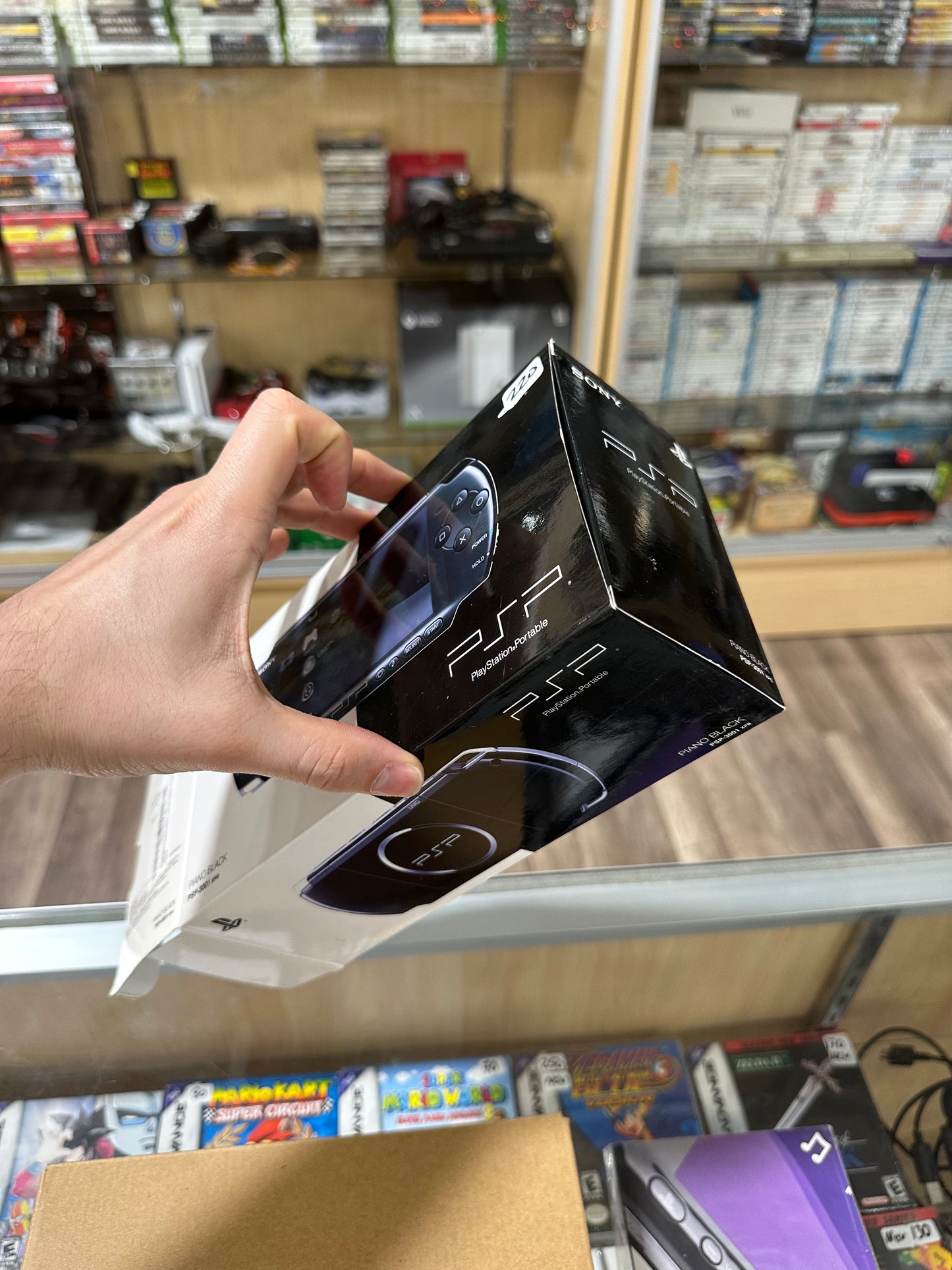 PSP 3000 Piano Black CIB